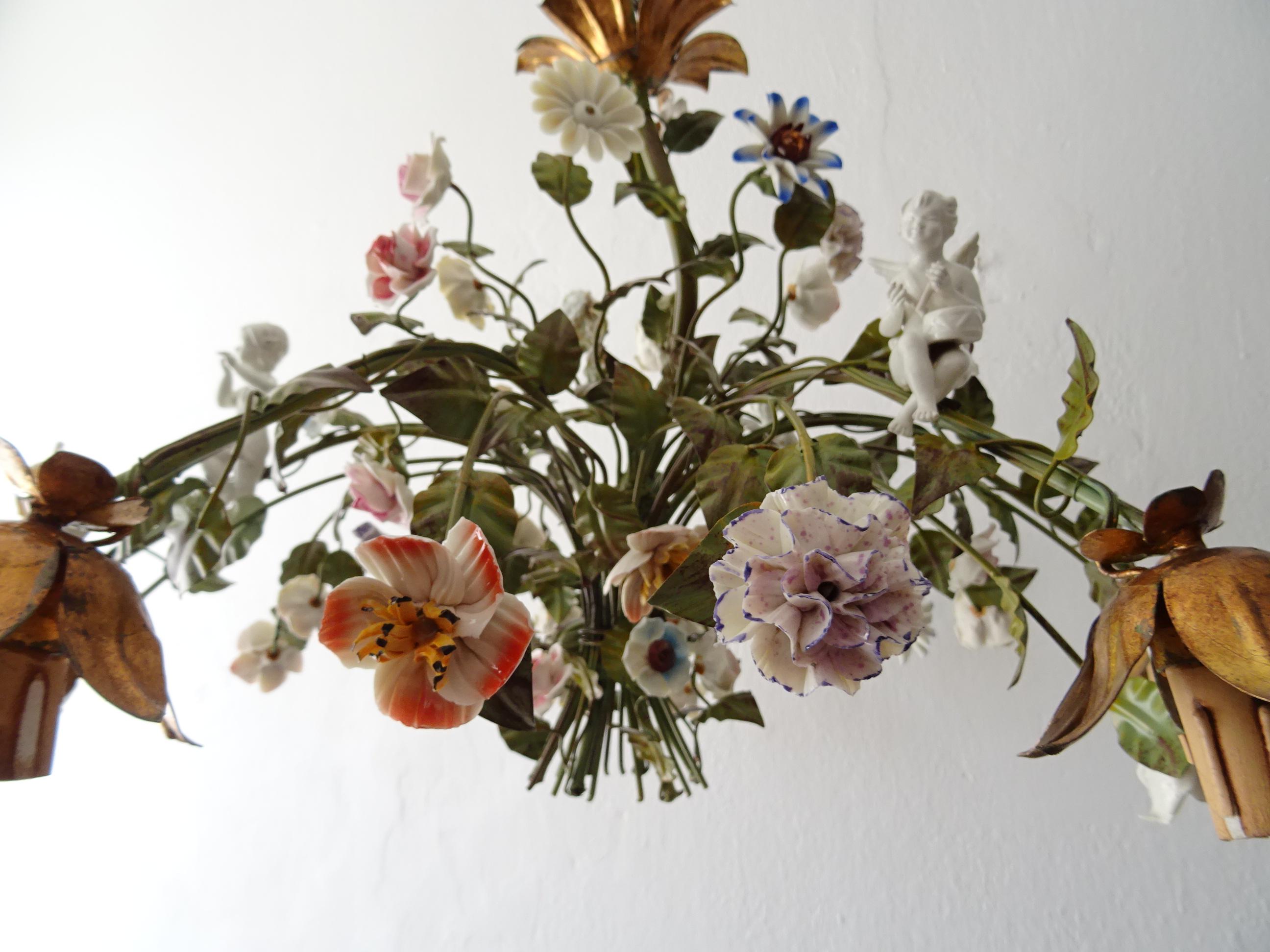 Huge Italian Tole Porcelain Flowers & Cherubs Polychrome Chandelier, circa 1870 1