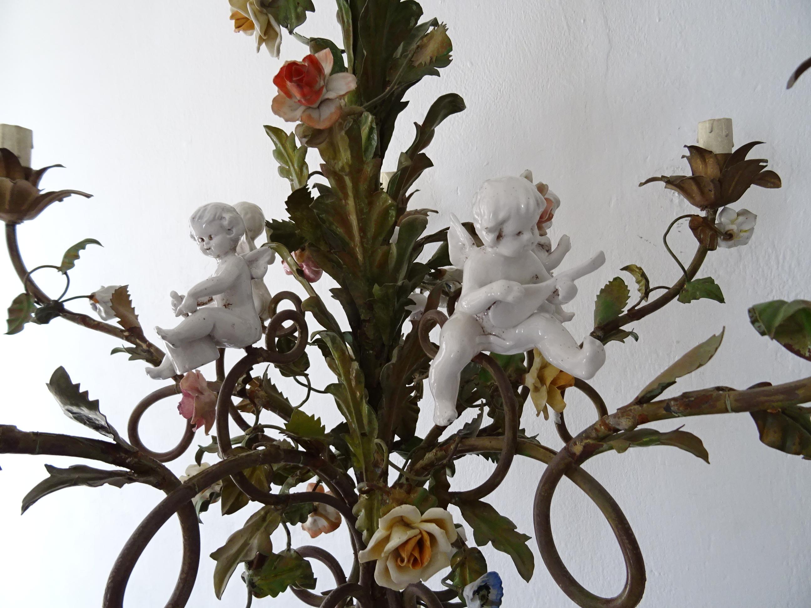 Huge Italian Tole Porcelain Flowers & Cherubs Polychrome Chandelier, circa 1870 3