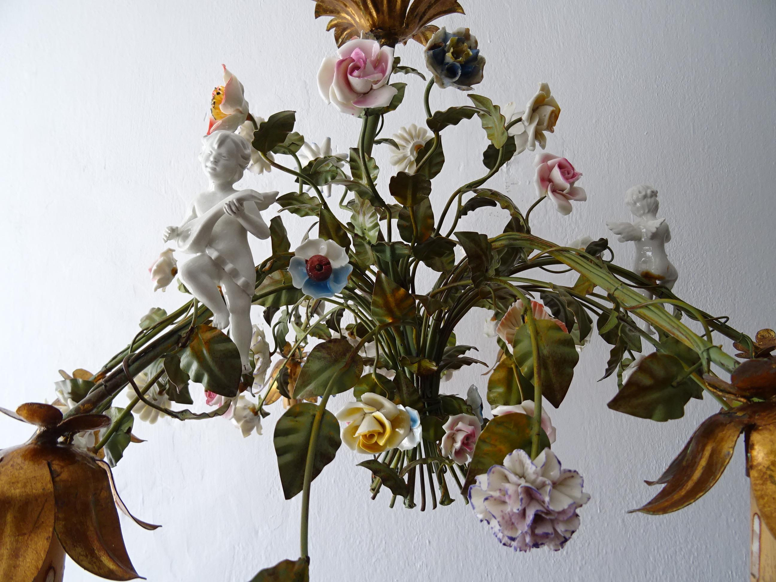 Huge Italian Tole Porcelain Flowers & Cherubs Polychrome Chandelier, circa 1870 3