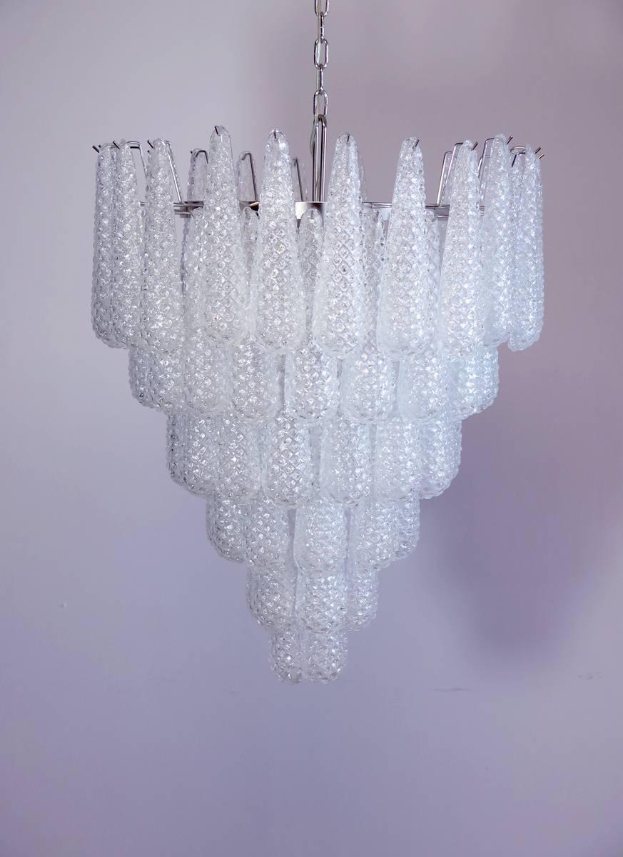 Mid-Century Modern Huge Italian vintage Murano glass chandelier - 75 glass petals drop