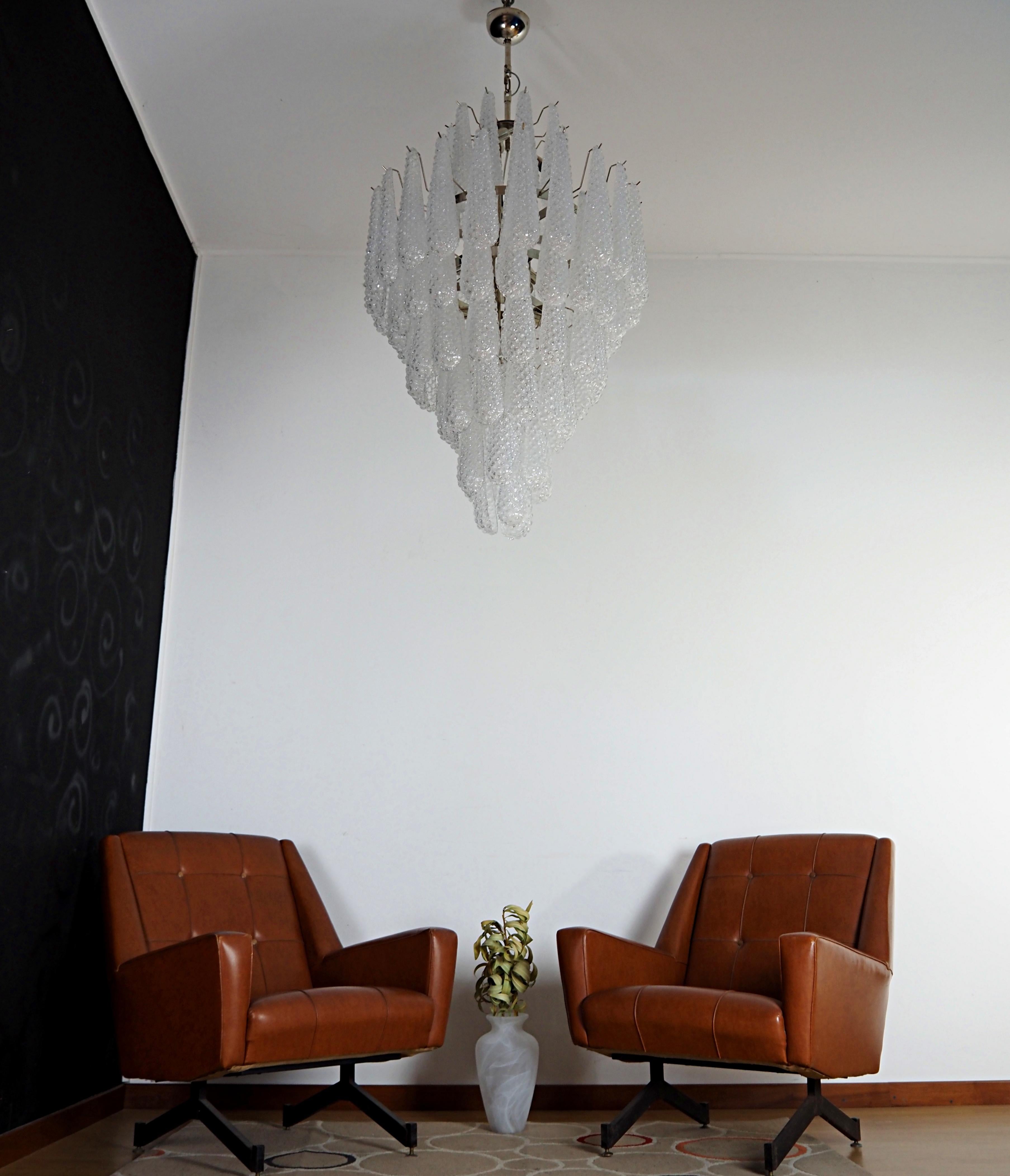 Galvanized Huge Italian vintage Murano glass chandelier - 85 glass transparent petals drop For Sale