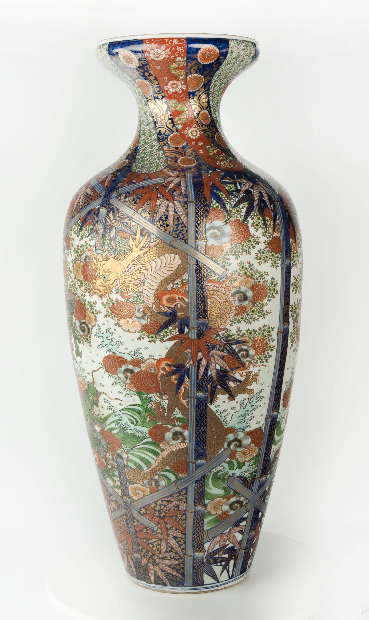 Ceramic Huge Japanese Dragon Decorated Imari Floor Vase