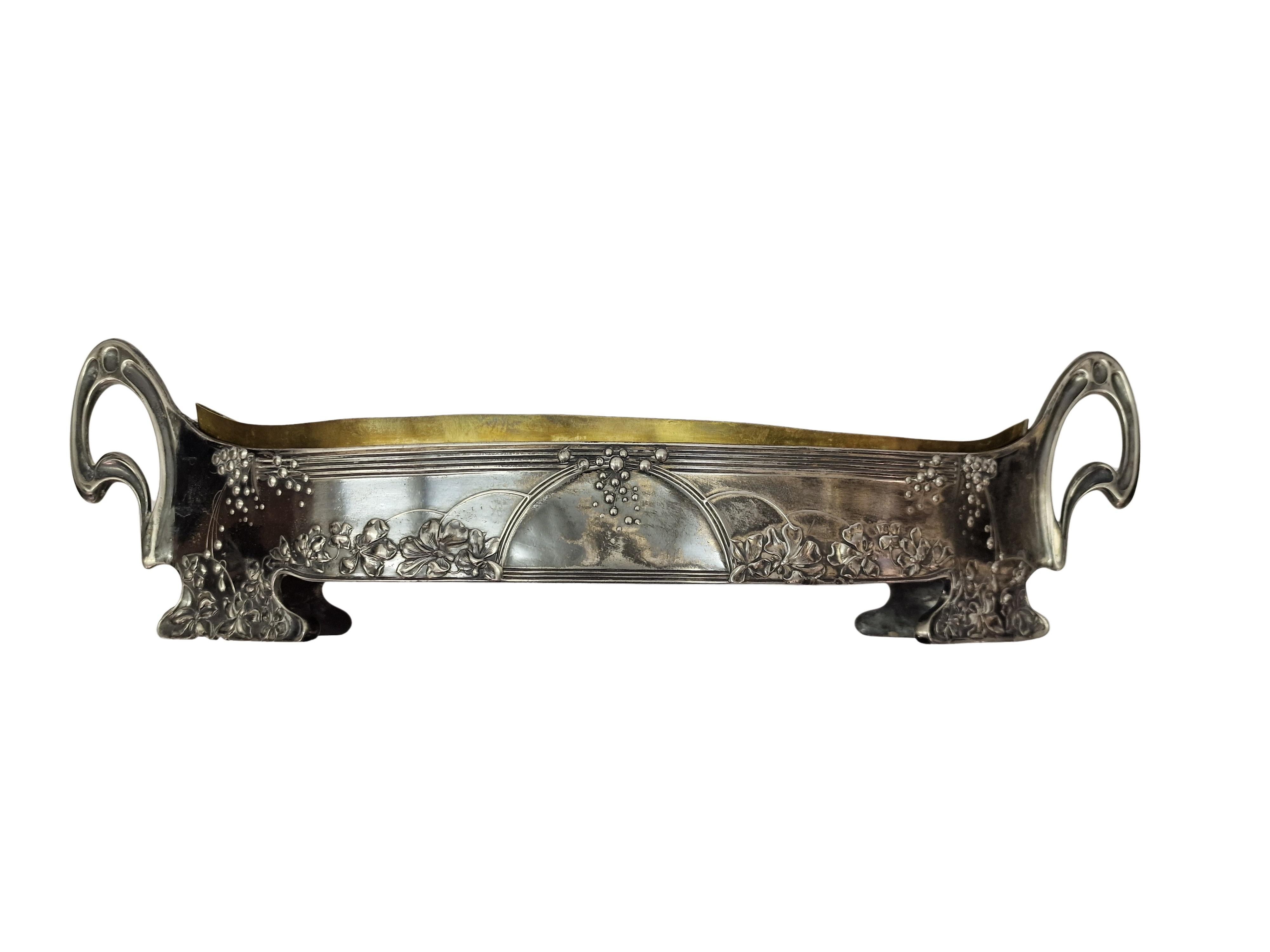 Début du 20ème siècle Grande jardinière fleurie Moritz Hacker Art Nouveau Jugendstil 1900 Autriche Vienne en vente