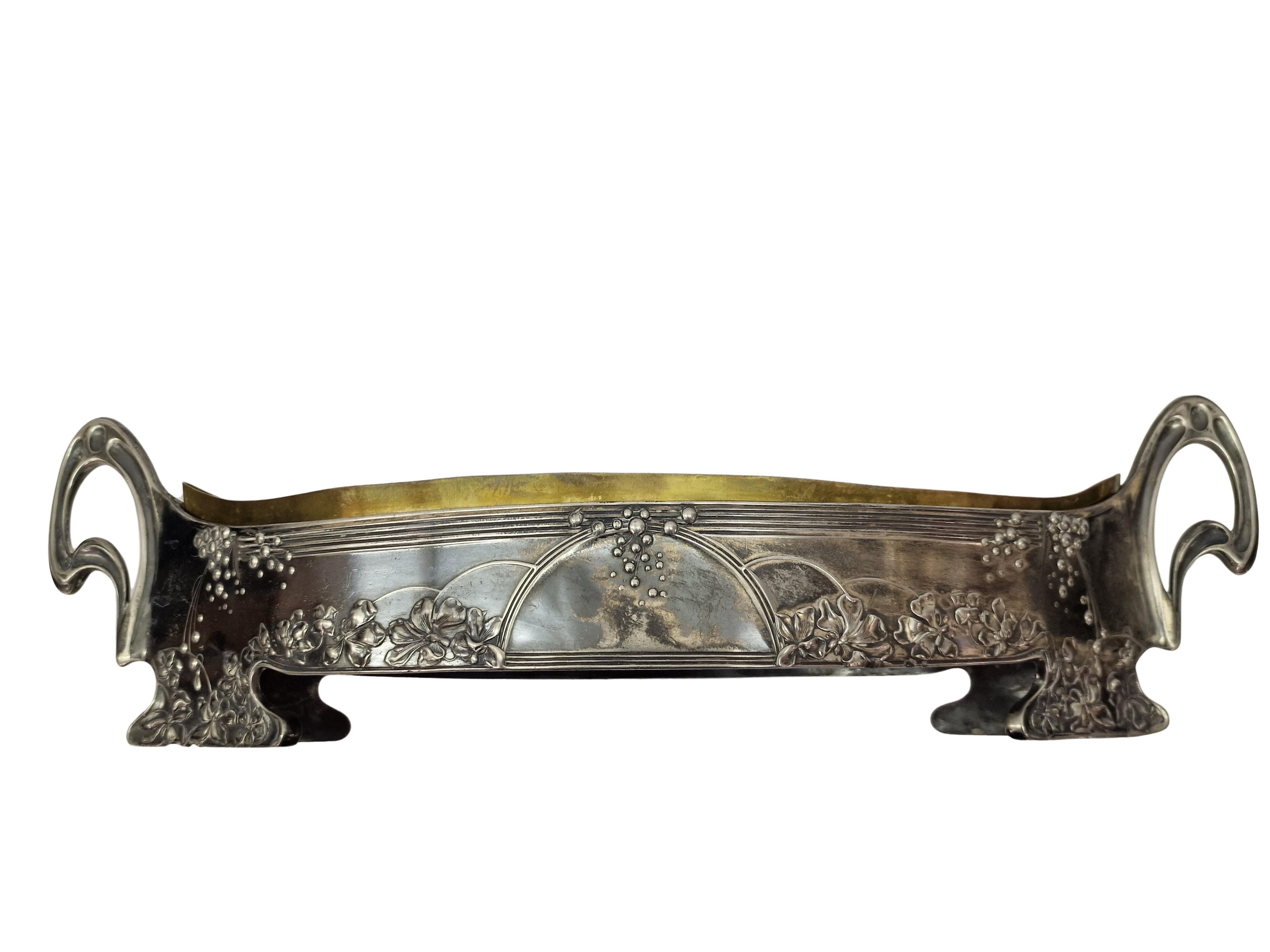 Métal Grande jardinière fleurie Moritz Hacker Art Nouveau Jugendstil 1900 Autriche Vienne en vente