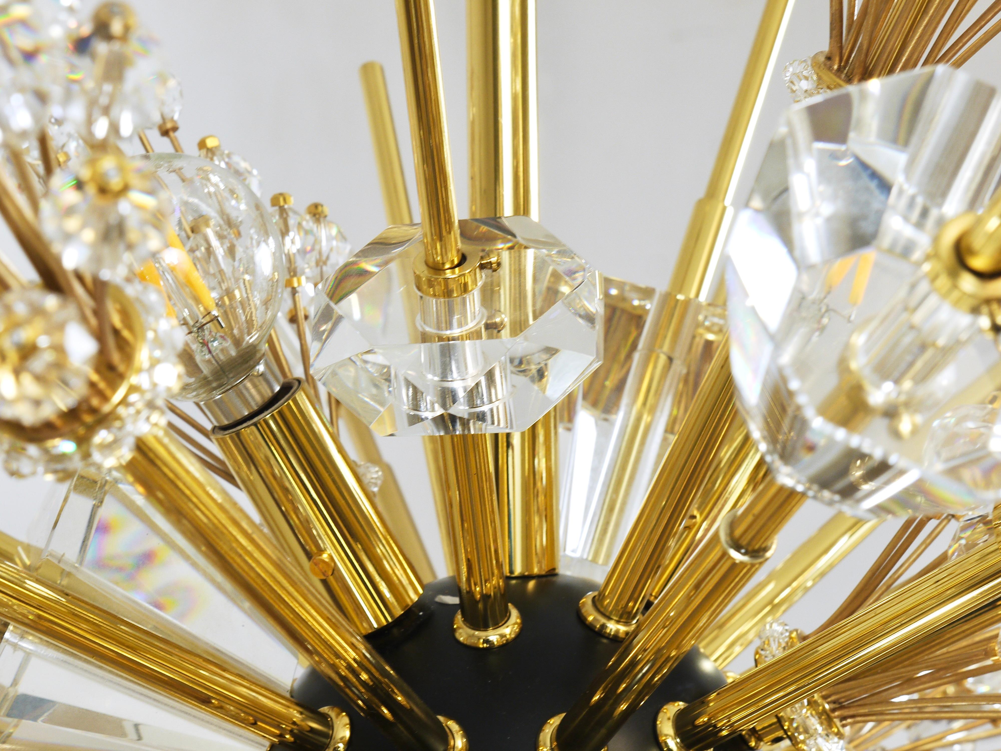 Laiton I.L.A. Lobmeyr Metropolitan Opera Sputnik Cristal Brass Met Chandelier Vienne en vente