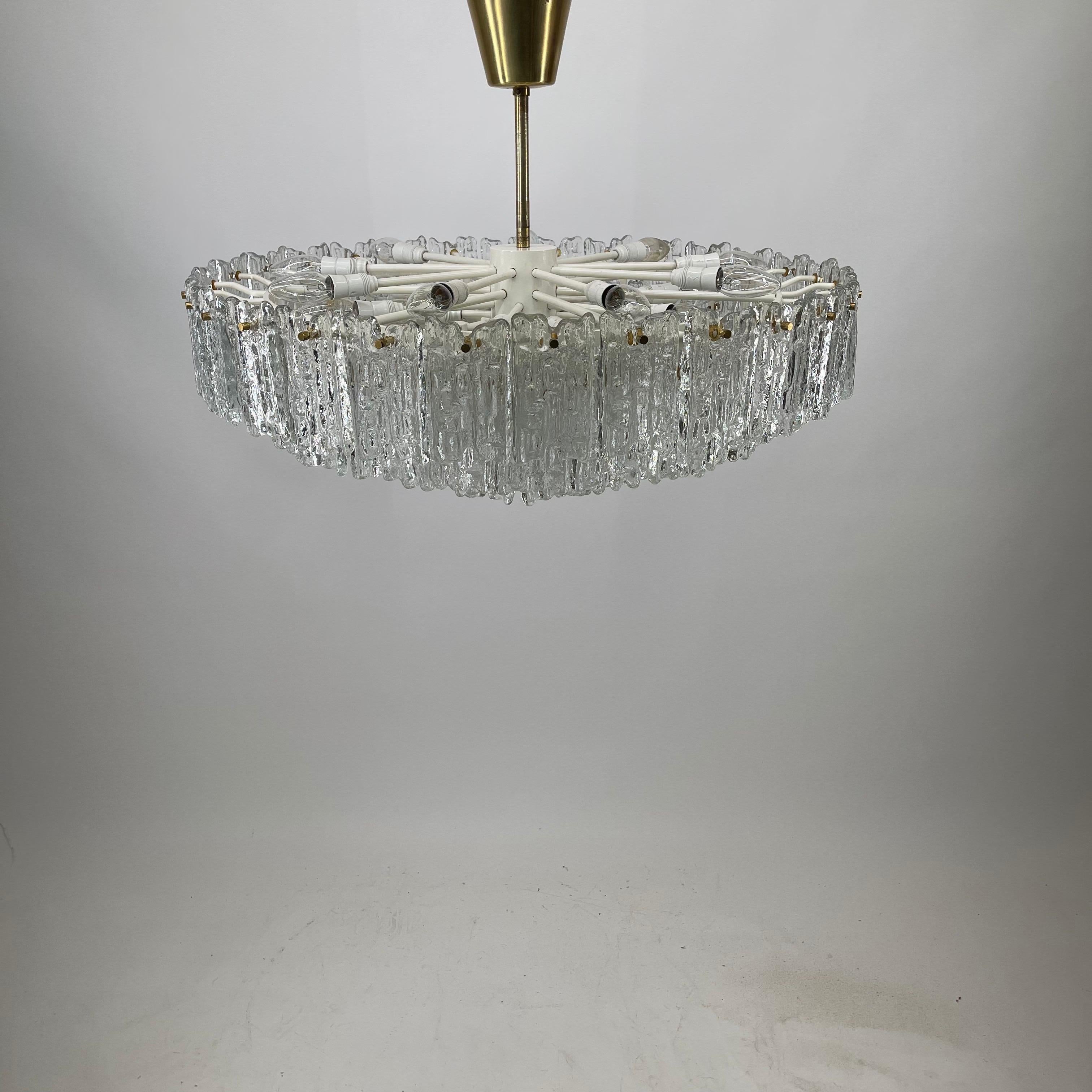 Mid-20th Century Huge J.T. Kalmar Chandelier Ripple Glass, Austria 1960s For Sale