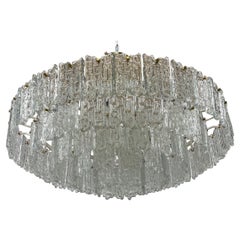 Huge J.T. Lustre Kalmar en verre torsadé, Autriche, années 1960