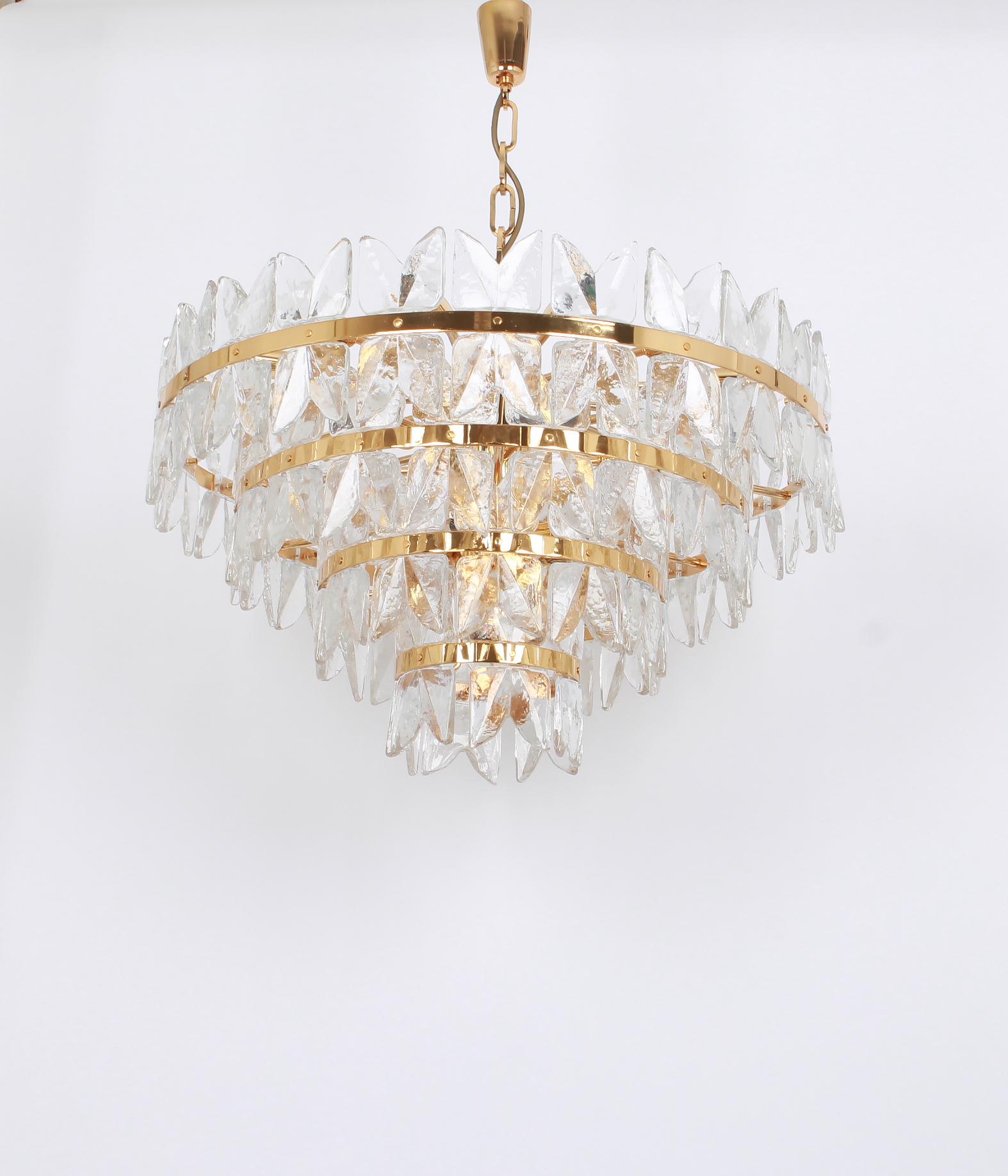 Huge Kalmar Chandelier 'Corina', Gilt Brass Glass, Austria, 1970 For Sale 6