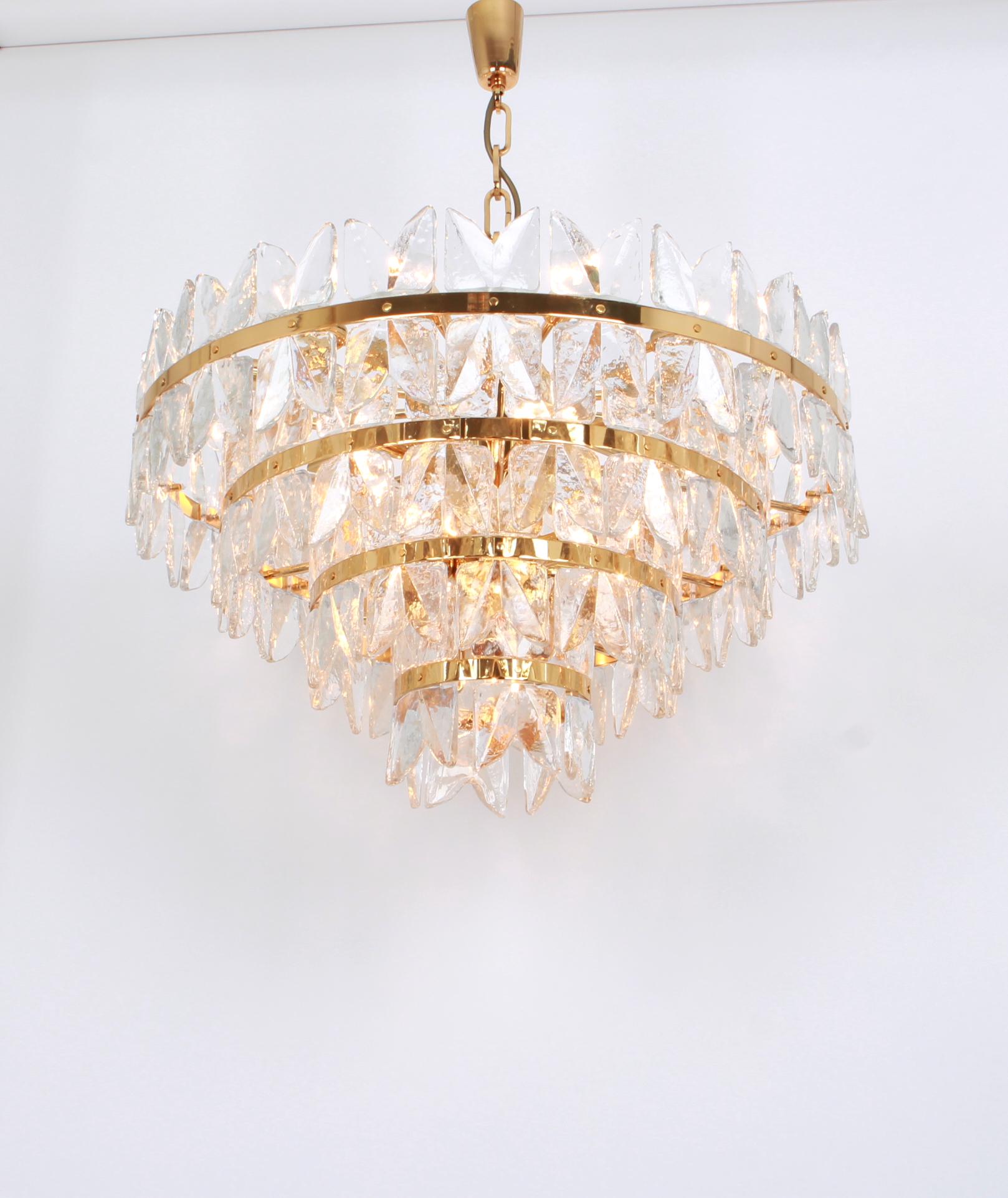 Huge Kalmar Chandelier 'Corina', Gilt Brass Glass, Austria, 1970 For Sale 2