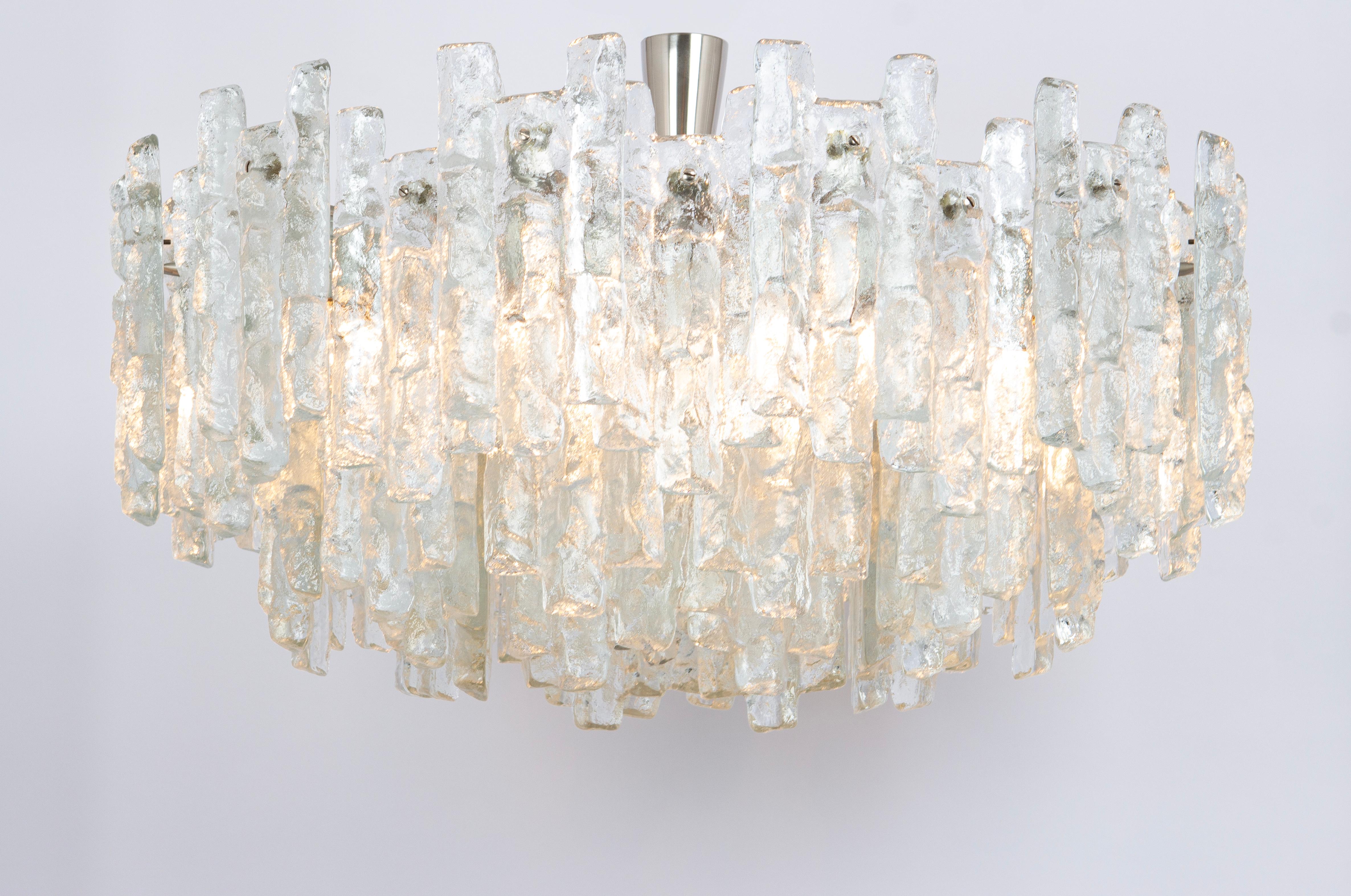Huge Kalmar Chandelier 'Soria', Ice Glass, Germany, 1970 In Good Condition For Sale In Aachen, NRW
