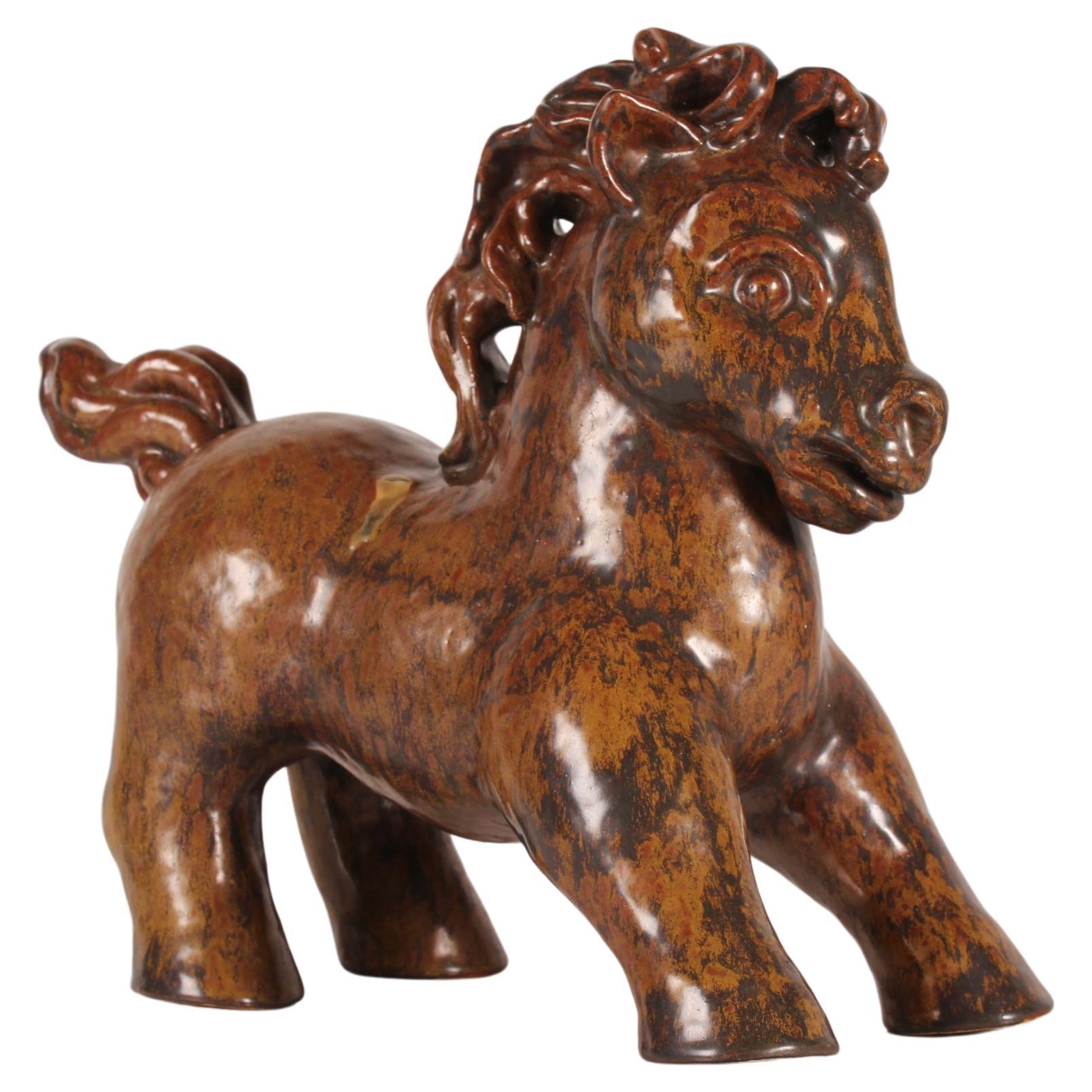 Enorme figura de caballo L. Hjorth de Gertrud Kudielka Cerámica danesa de mediados de siglo