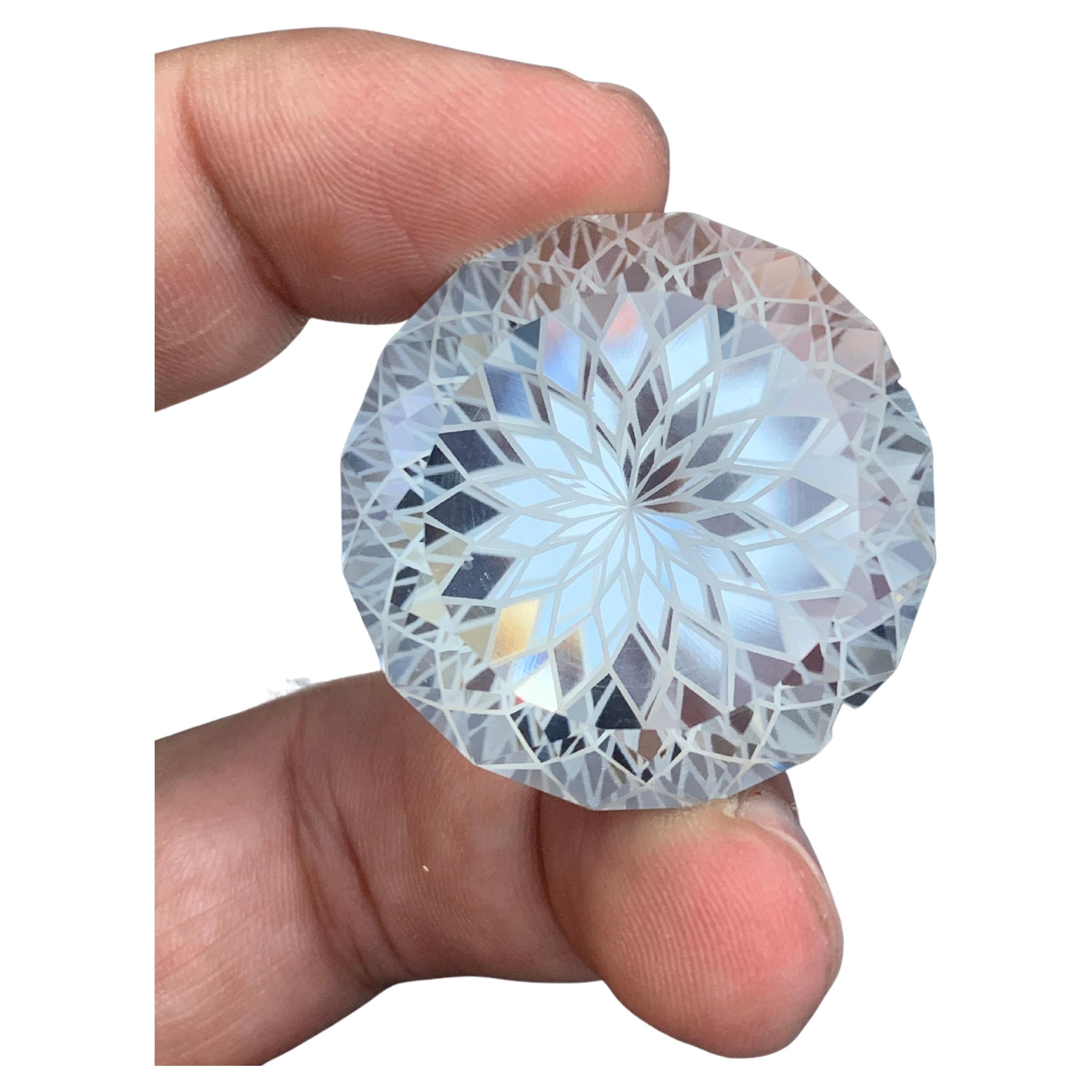 Très grand quartz de cristal naturel transparent non serti de 125,40 carats pour collier de bijoux en vente