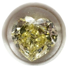 Énorme diamant brillant en forme de cœur certifié par la GIA, 4,57ct