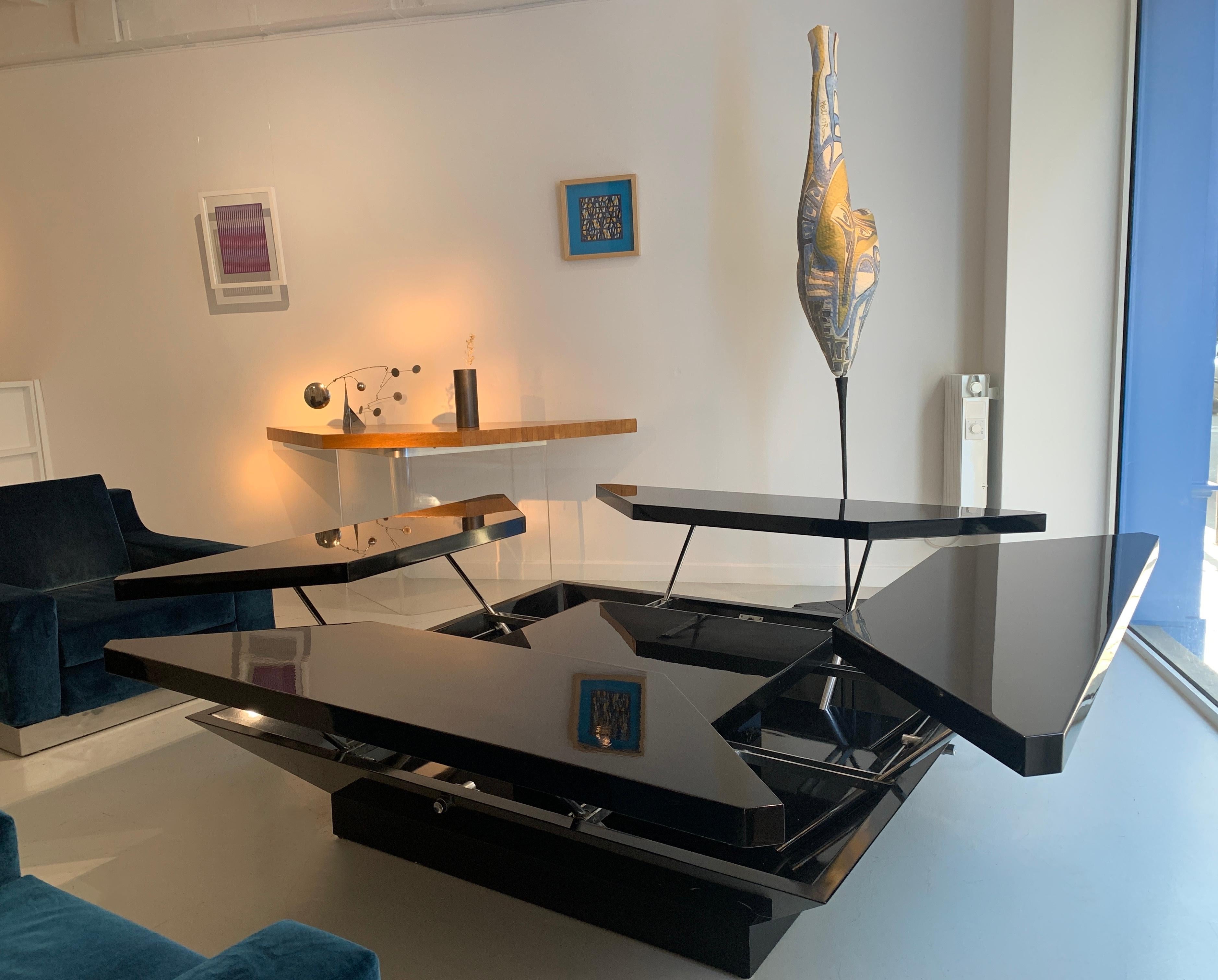 Lacquer Huge low table by Fabrizzio Cocchia for Maison Jansen