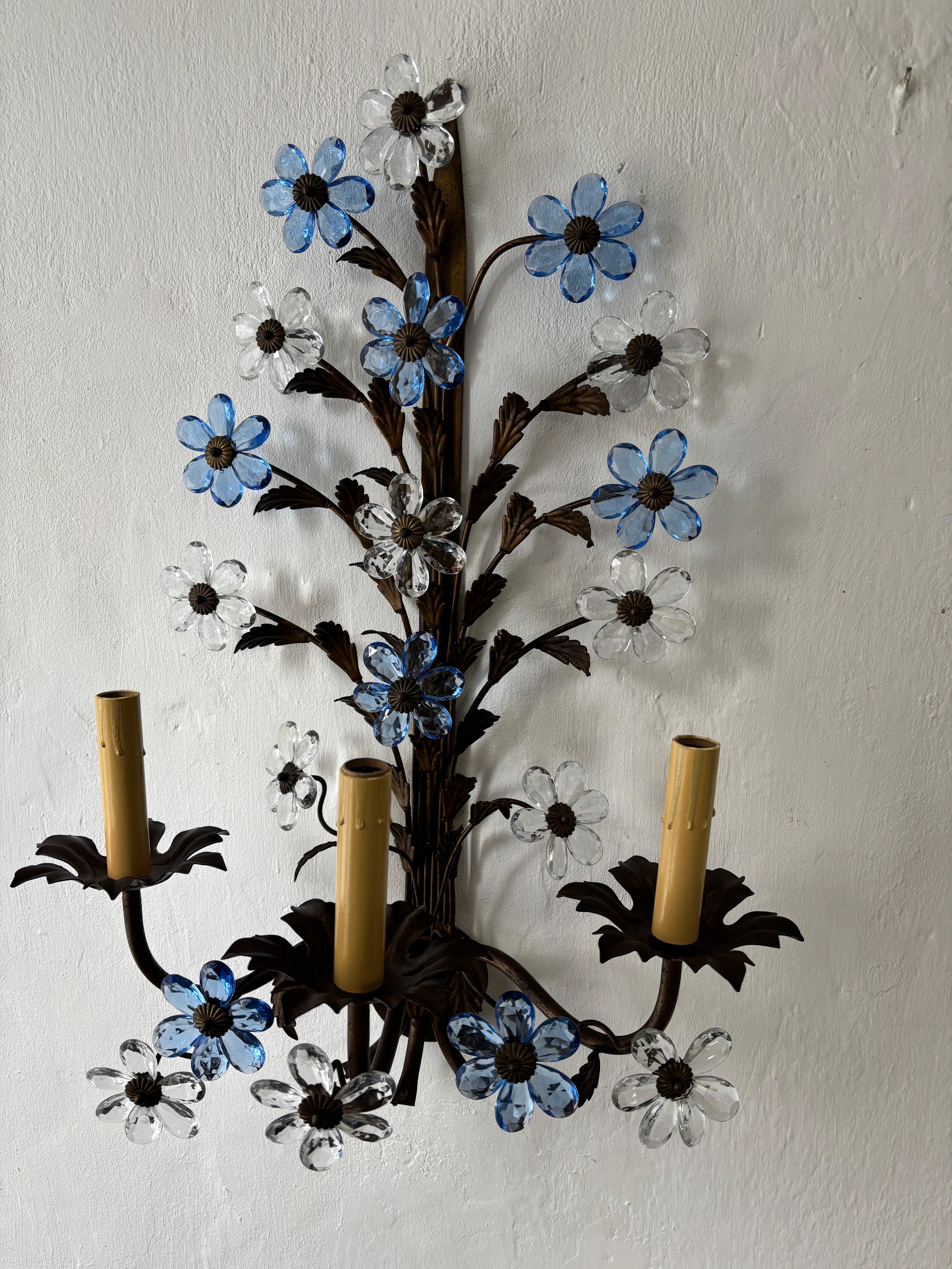 French Huge Maison Baguès 3 lights Blue Crystal Flowers Tole Leaves Sconces, circa 1950 For Sale