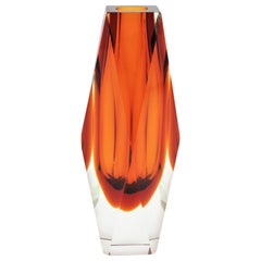 Grand vase en verre Sommerso orange à facettes Mandruzzato de Murano