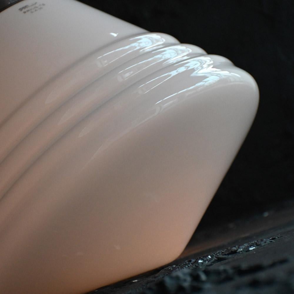 Huge Mid-20th Century Philips Glass Pendant with Brass Gallery en vente 4