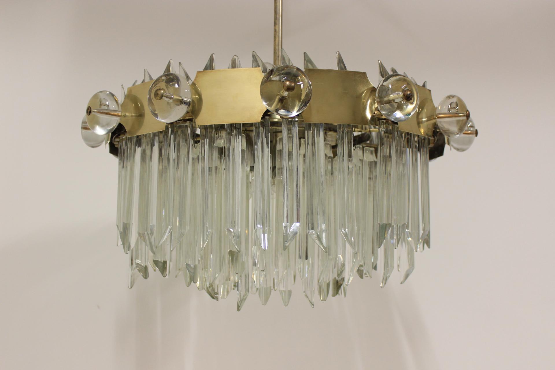 Huge Mid Century Ring Crystal Chandelier, Bakalowits, Lobmeyr, 1950s.  For Sale 4