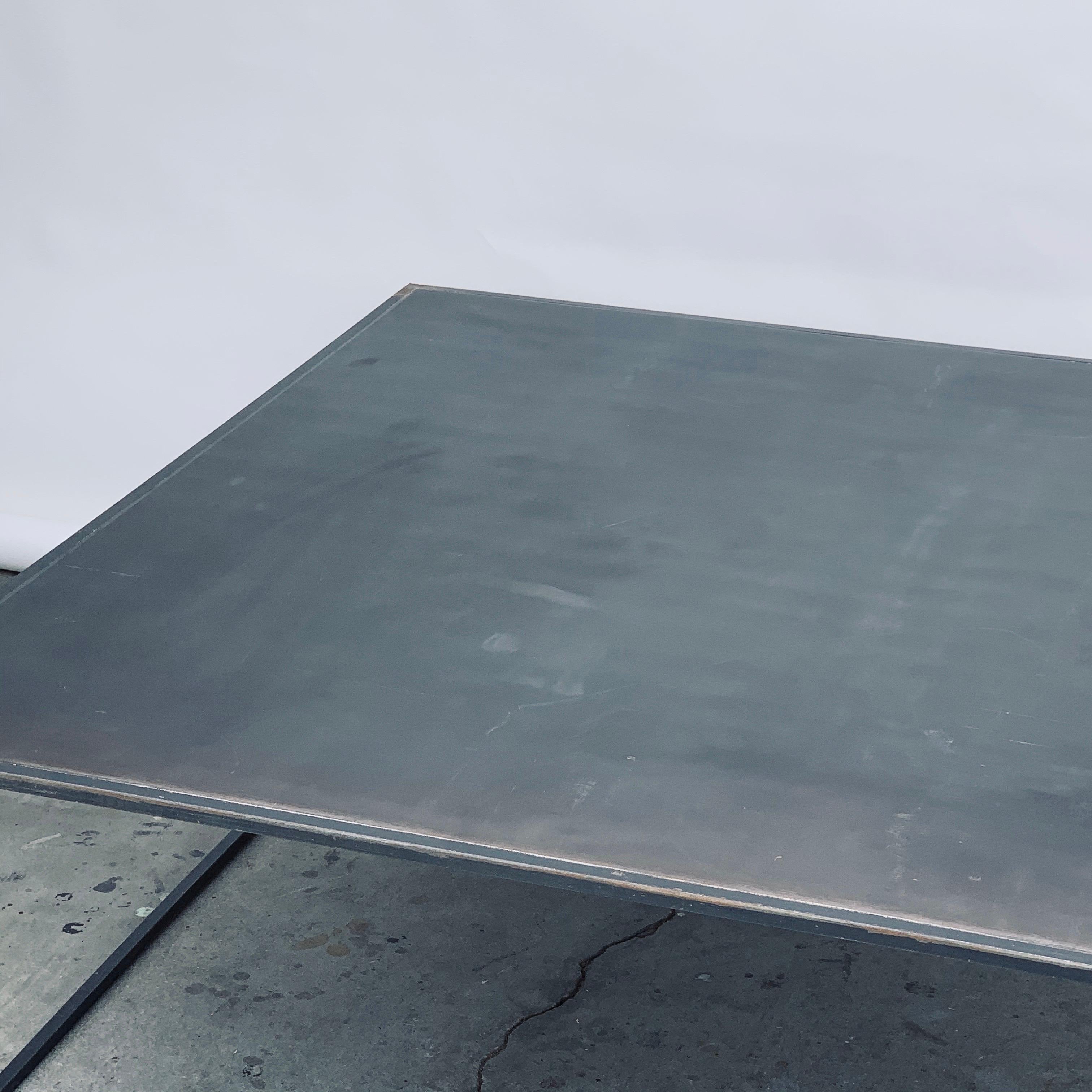 Huge Minimalist 'Filiforme' Patinated Steel Coffee Table by Design Frères In Good Condition For Sale In Los Angeles, CA
