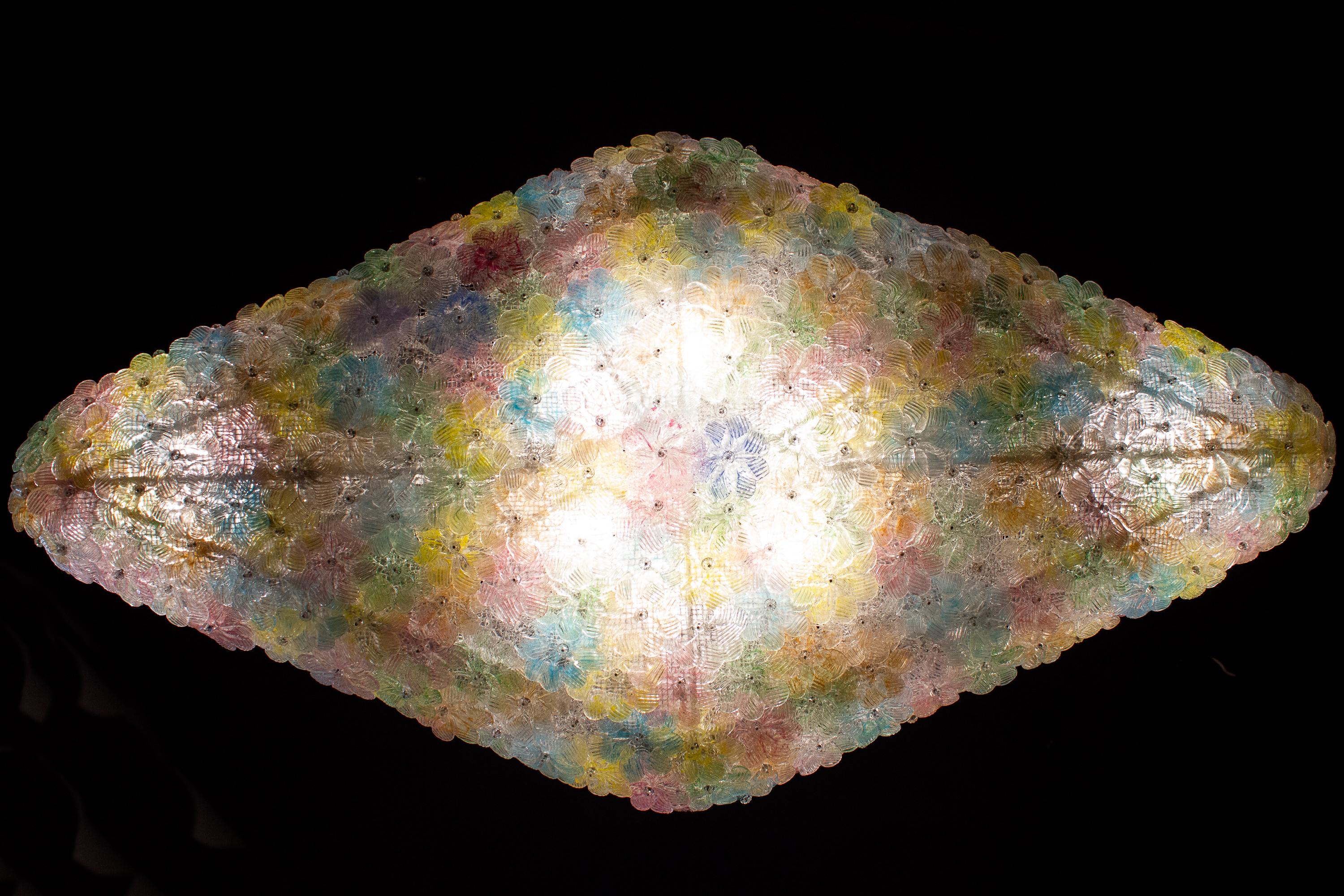 Huge Multi-Color Venetian Flower Glass Ceiling Light Attr. to Barovier&Toso 1960 For Sale 4