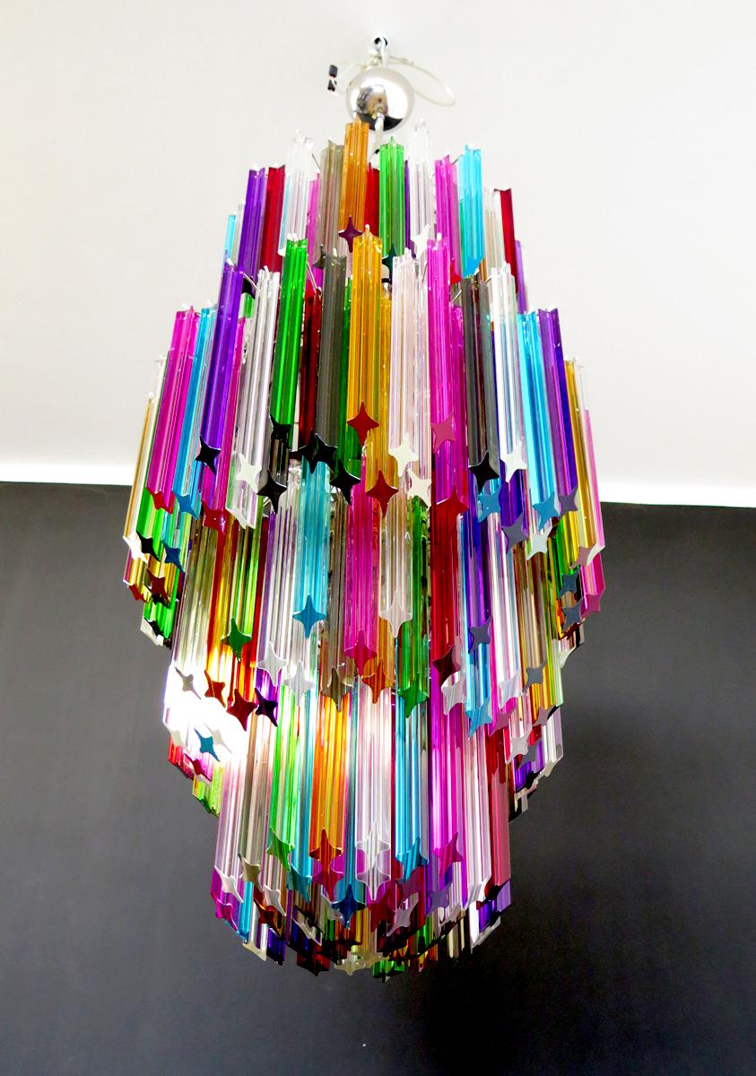 Huge Murano chandelier multicolor quadriedri – 242 prism - Mariangela model For Sale 1