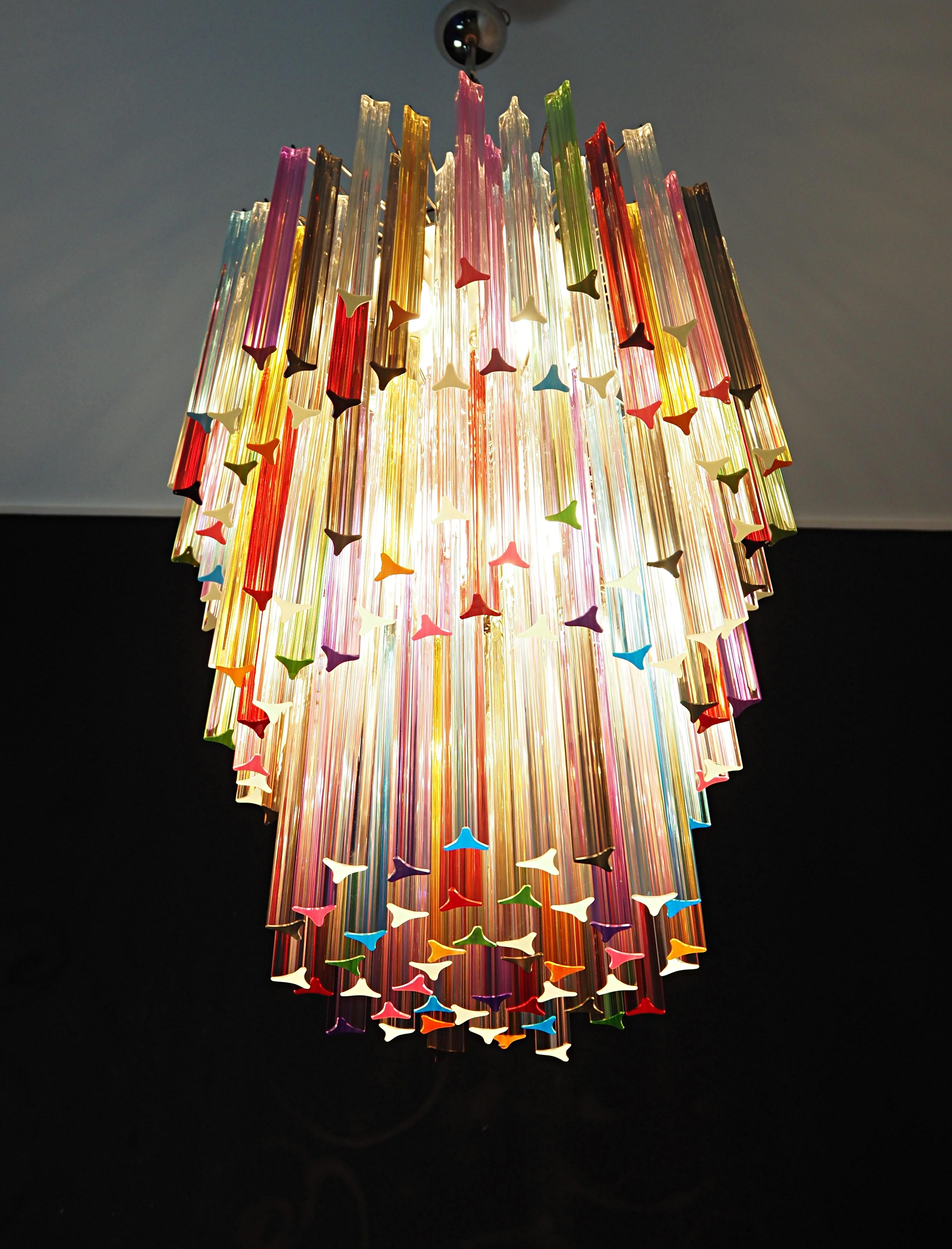 Huge Murano chandelier multicolor triedri – 187 prism - Mariangela model For Sale 3