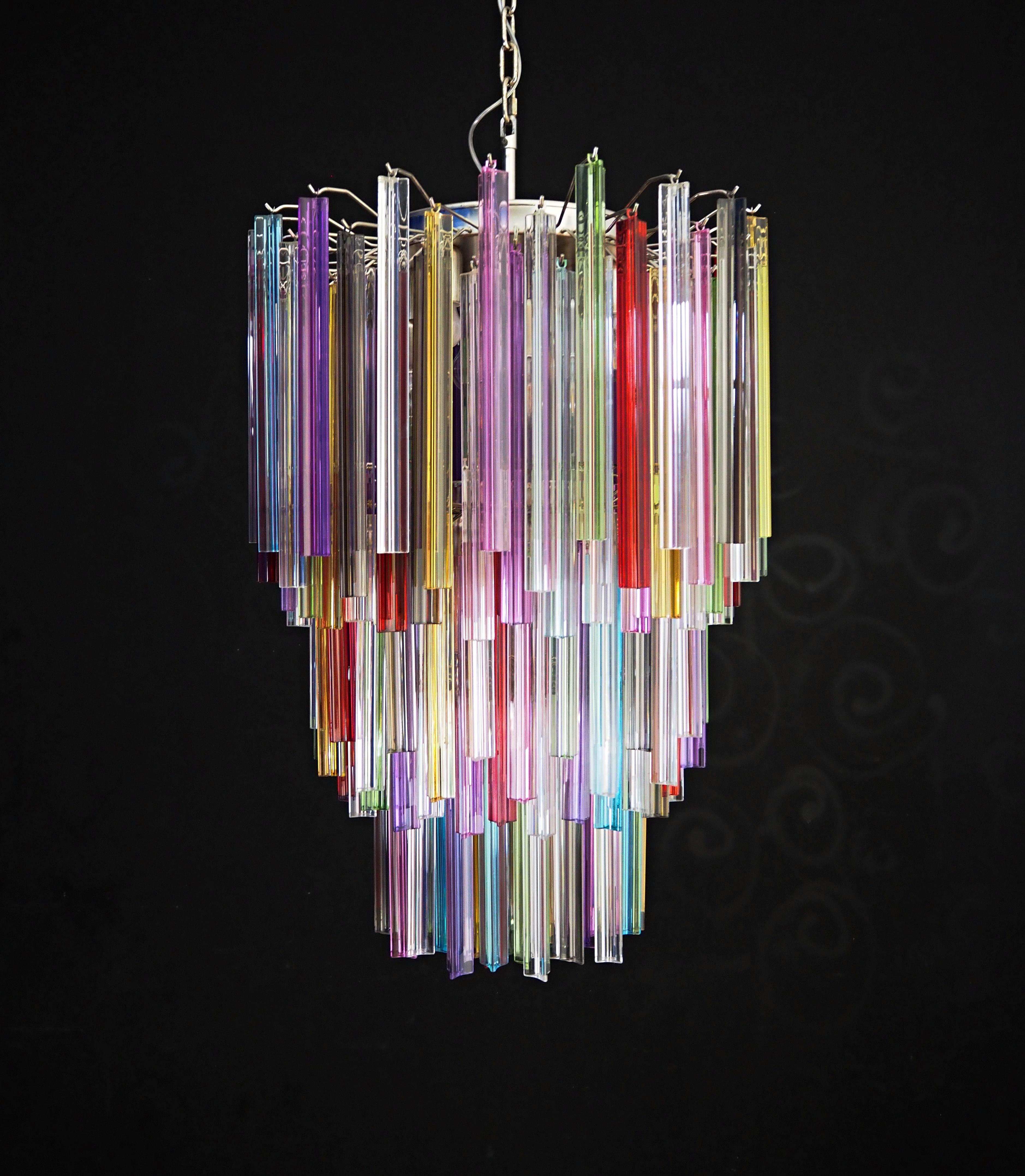 Huge Murano chandelier multicolor triedri – 187 prism - Mariangela model In Good Condition For Sale In Gaiarine Frazione Francenigo (TV), IT
