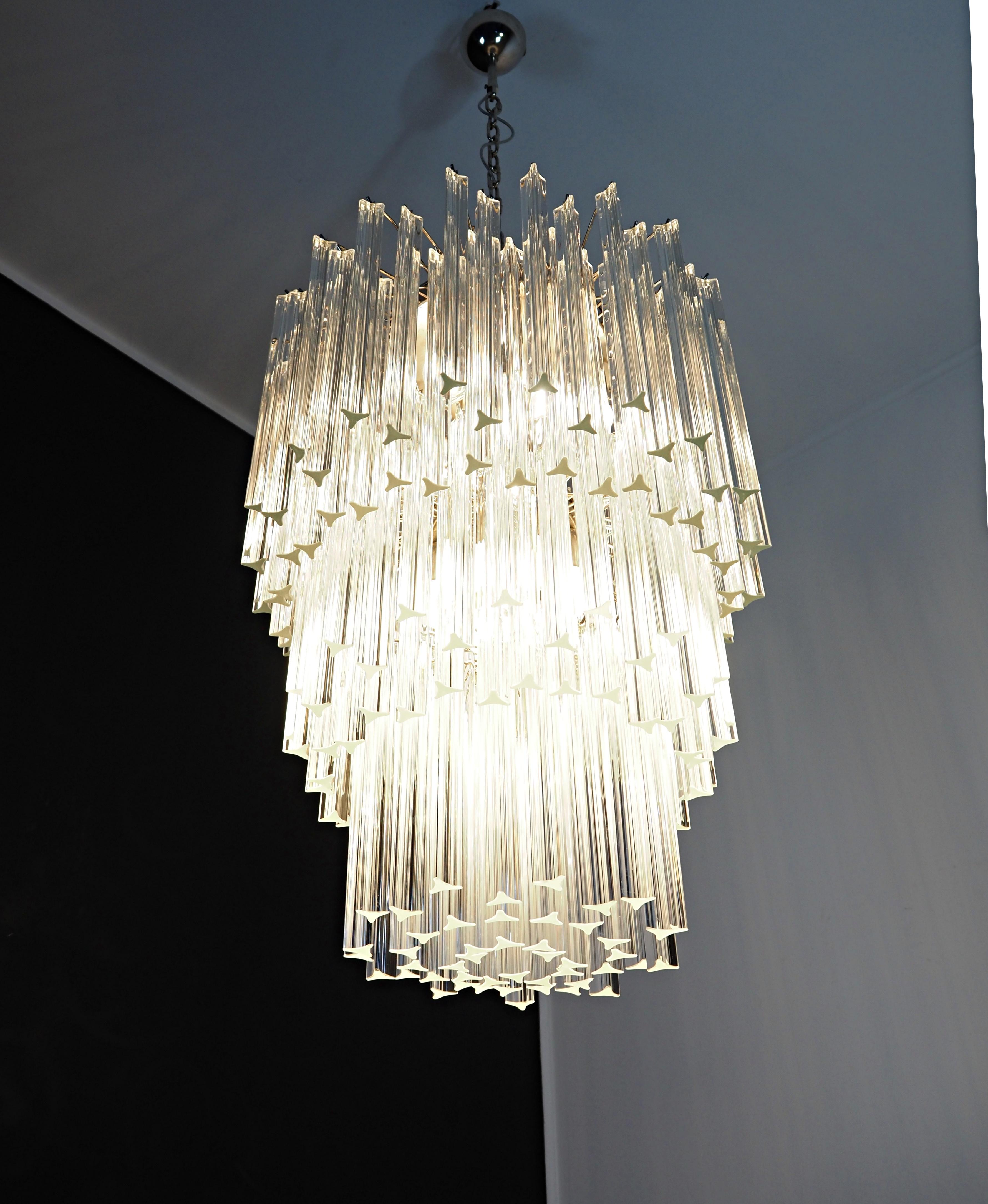 Enorme lampadario di Murano trasparente triedri - 187 prisma - modello No. in vendita 8
