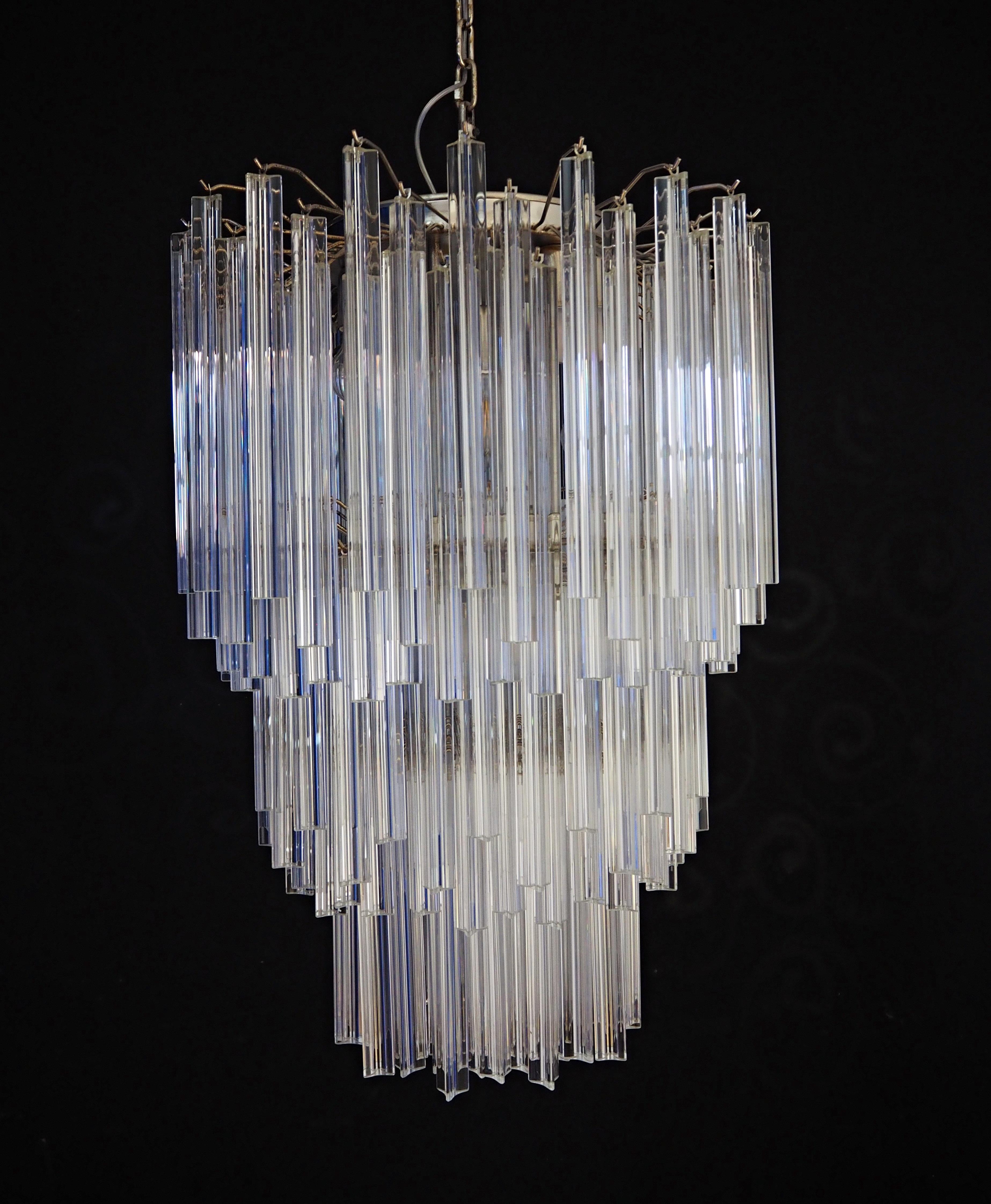 Enorme lampadario di Murano trasparente triedri - 187 prisma - modello No. in vendita 1