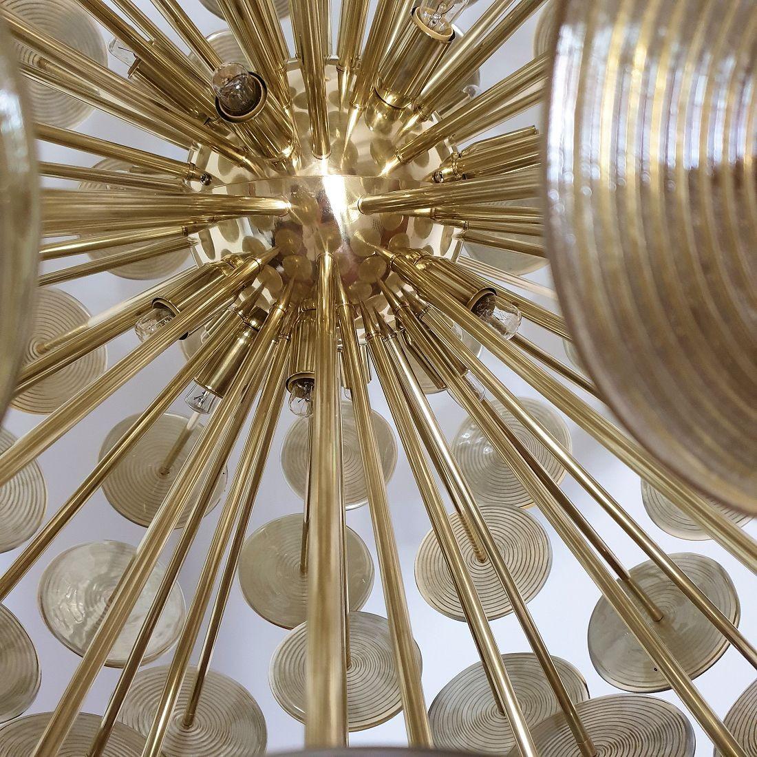 Huge Murano glass disc Sputnik chandelier For Sale 3