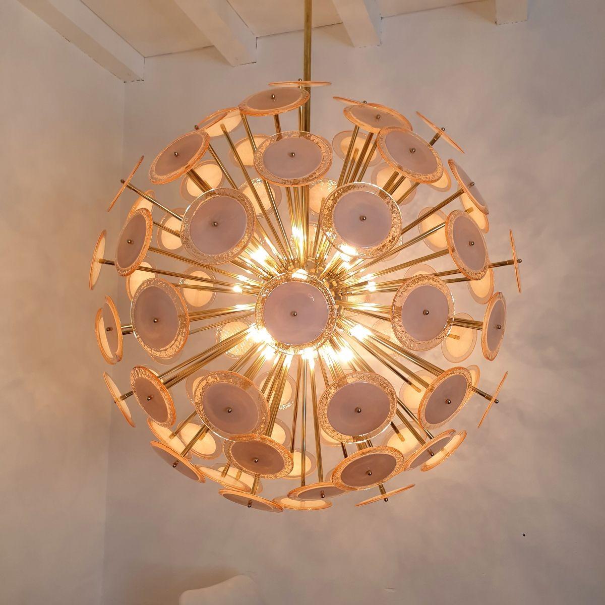 Huge Murano glass disc Sputnik chandelier In Excellent Condition For Sale In Dallas, TX