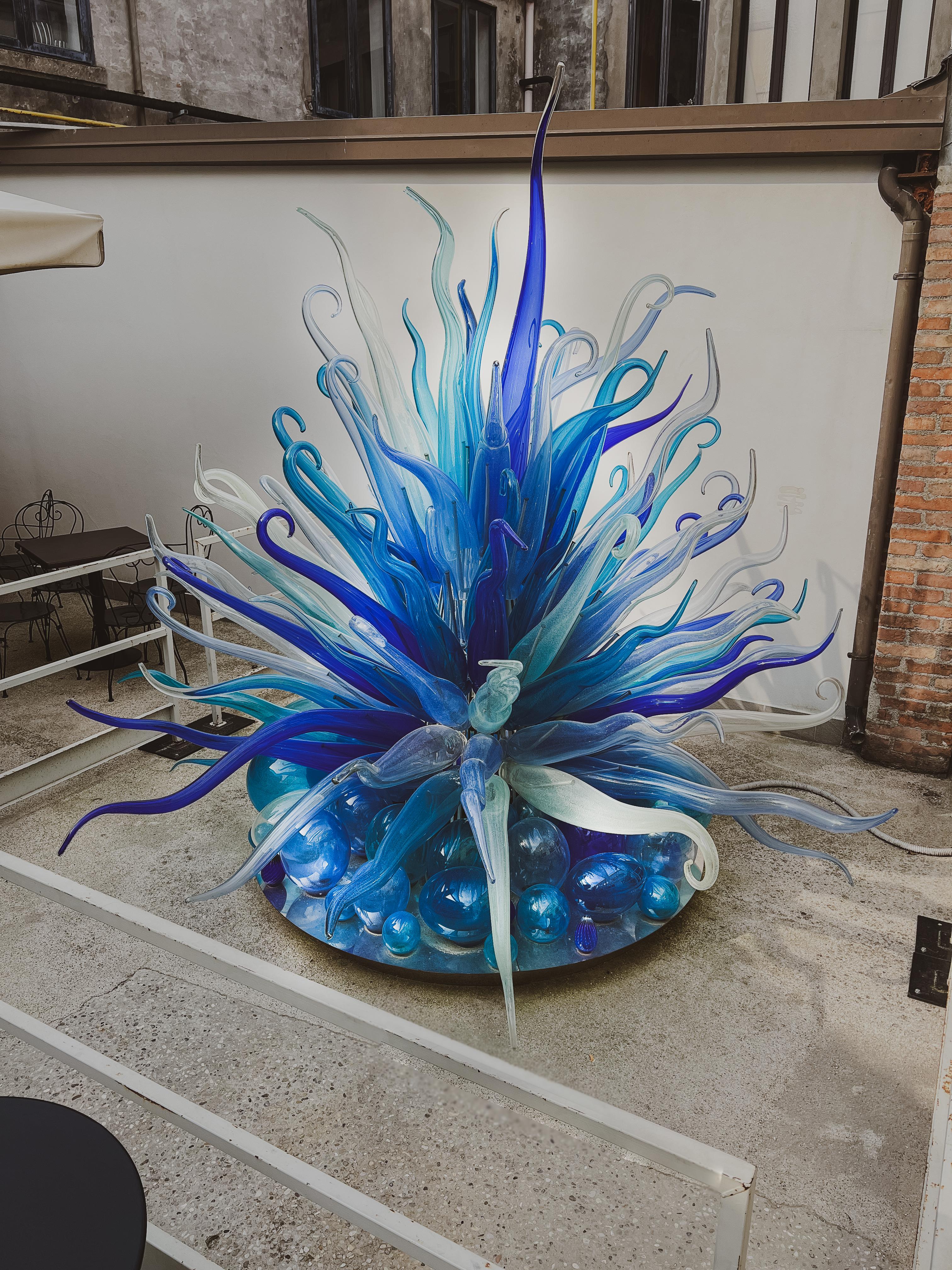 Huge Murano Glass Light Source, Contemporary Installation For Sale 8