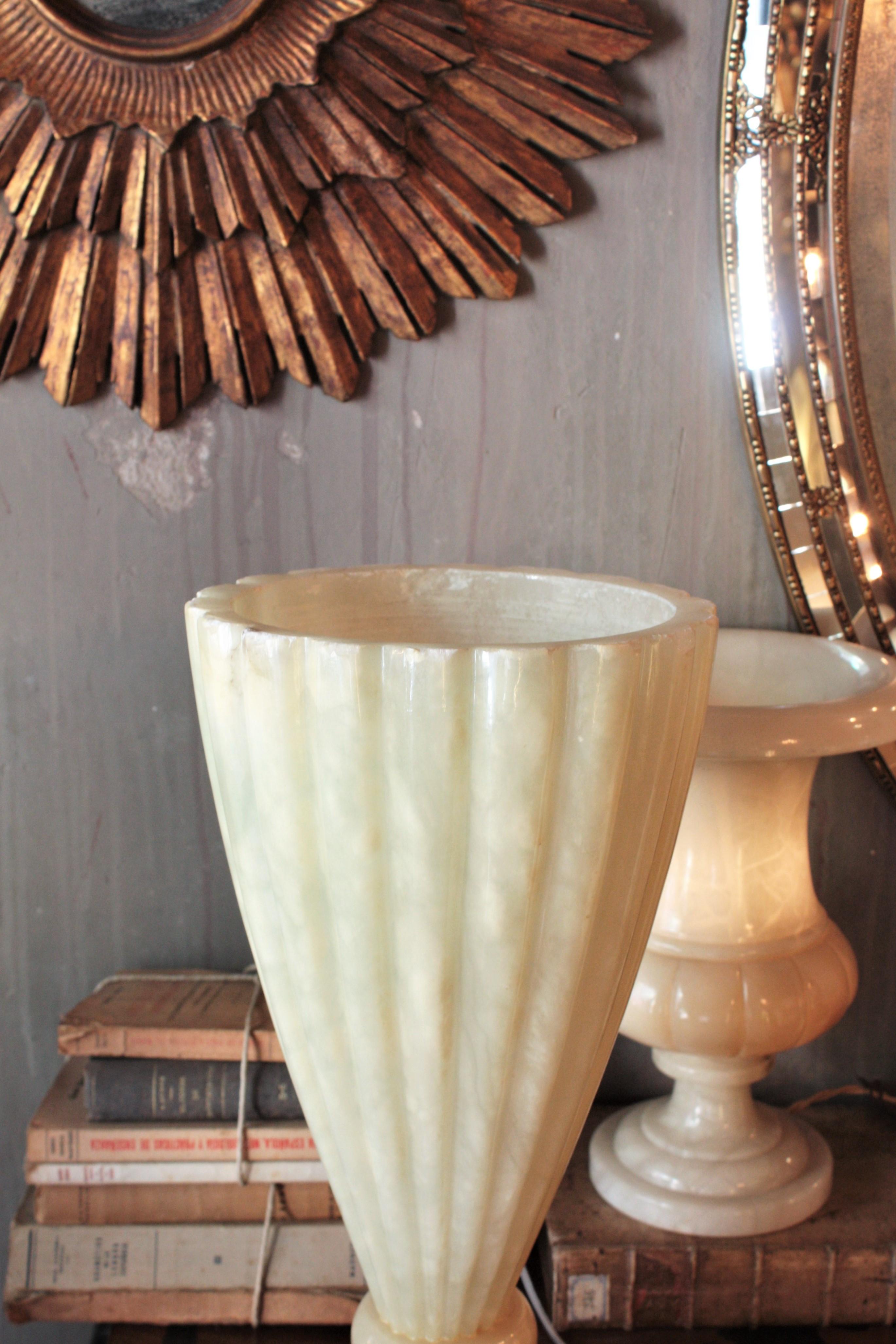 Huge Neoclassical Alabaster Urn Lamp and Column Pedestal Stand For Sale 10