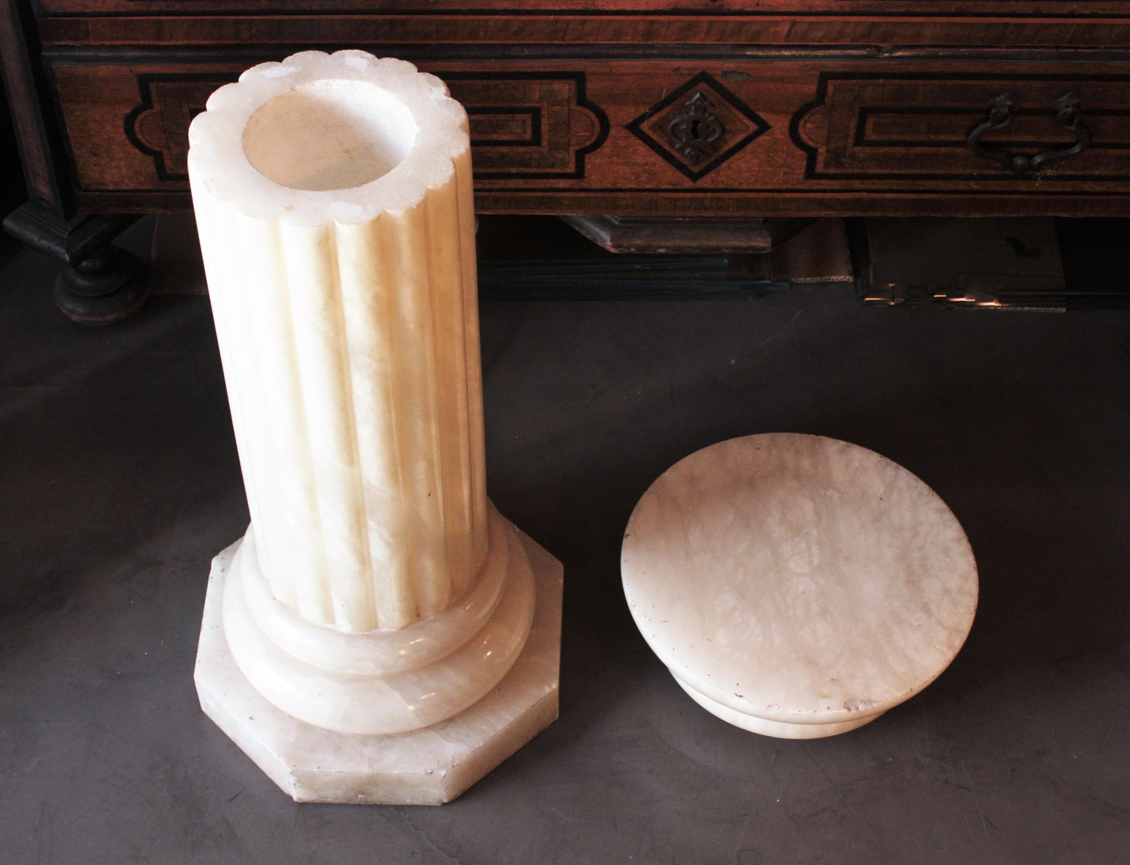 Huge Neoclassical Alabaster Urn Lamp and Column Pedestal Stand For Sale 11