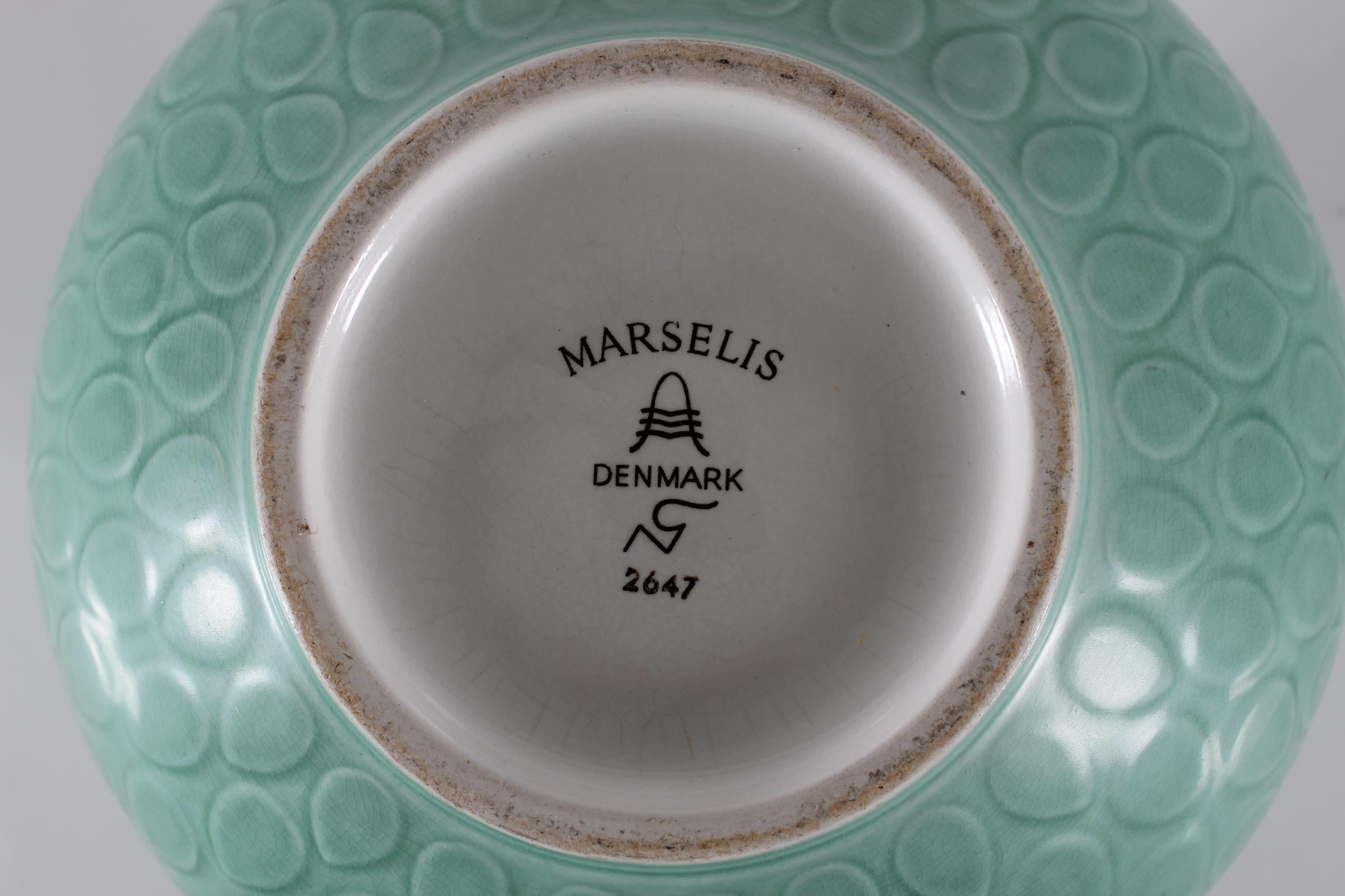 Céramique Énorme vase Marselis de Nils Thorsson en Aluminia avec glaçure turquoise, Danemark, années 1960 en vente