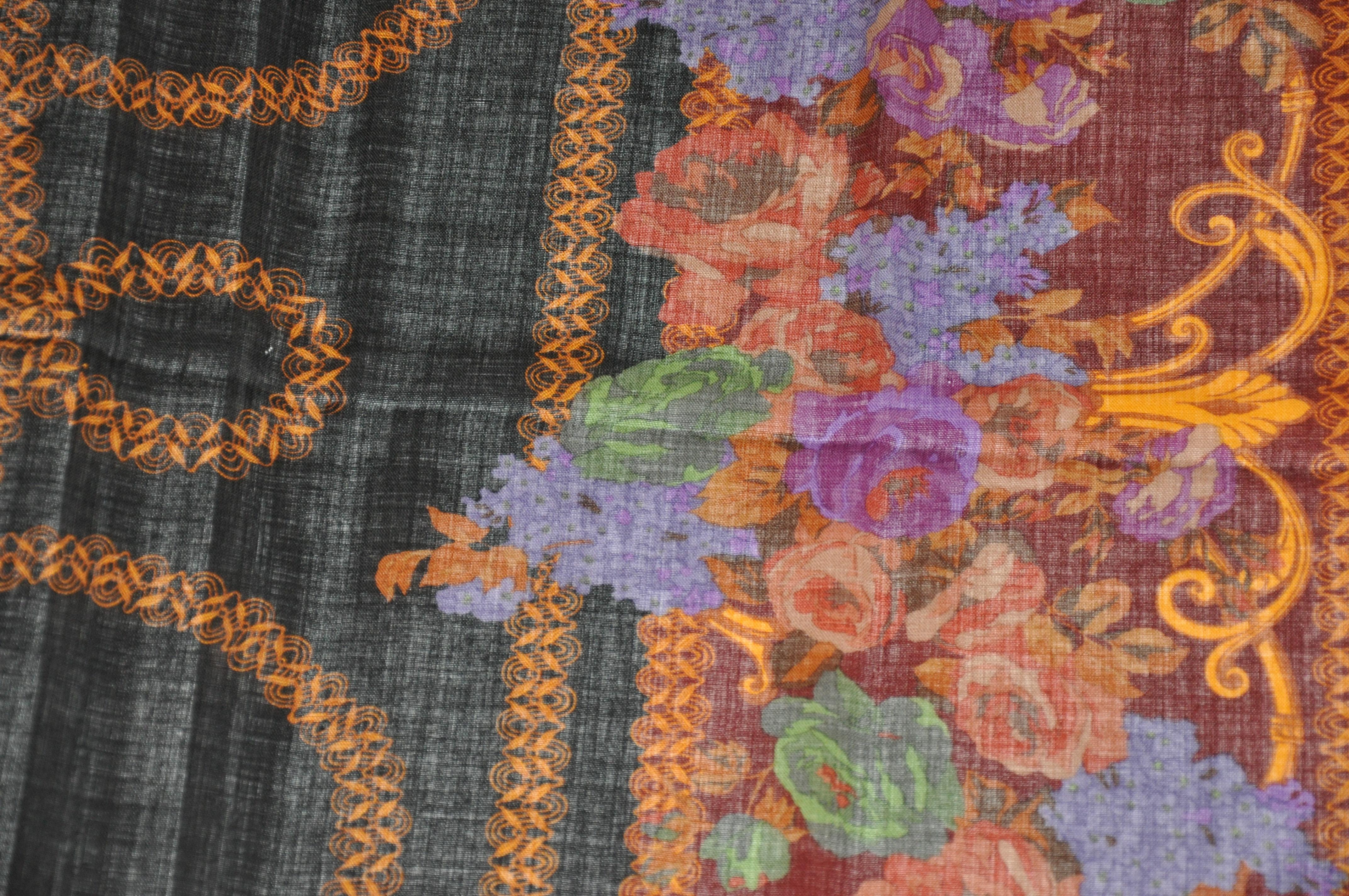 Nina Ricci - Superbe châle en laine challis « Autumn Foliage » avec franges et détails à franges en vente 1