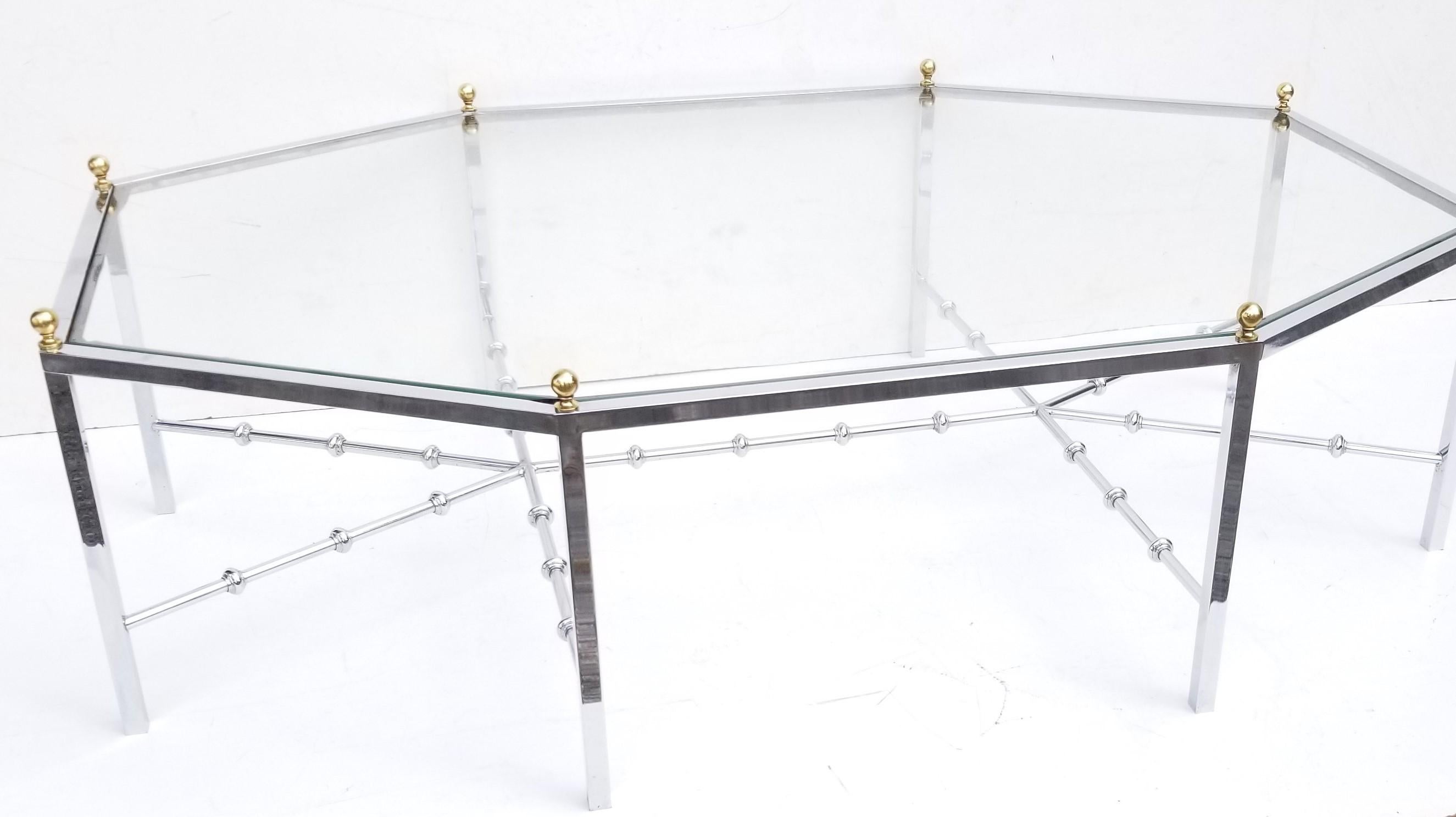 Huge Octogonal Cocktail Table by Maison Jansen In Good Condition For Sale In Miami, FL