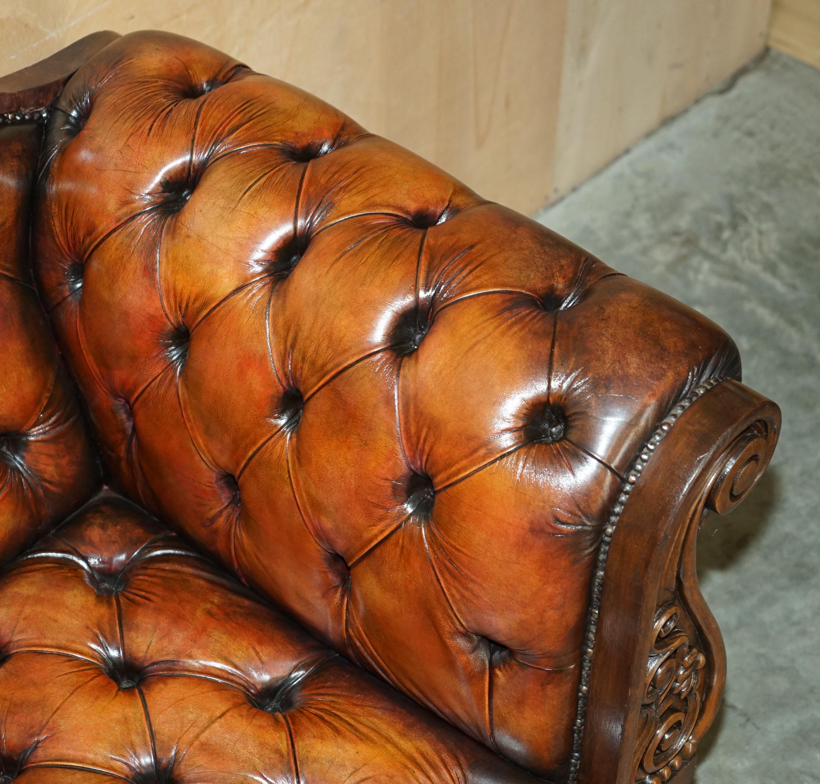 HUGE ORNATELY CARVED ANTiQUE FULLY RESTORED CHESTERFIELD KING / QUEENS ARMCHAIR For Sale 7