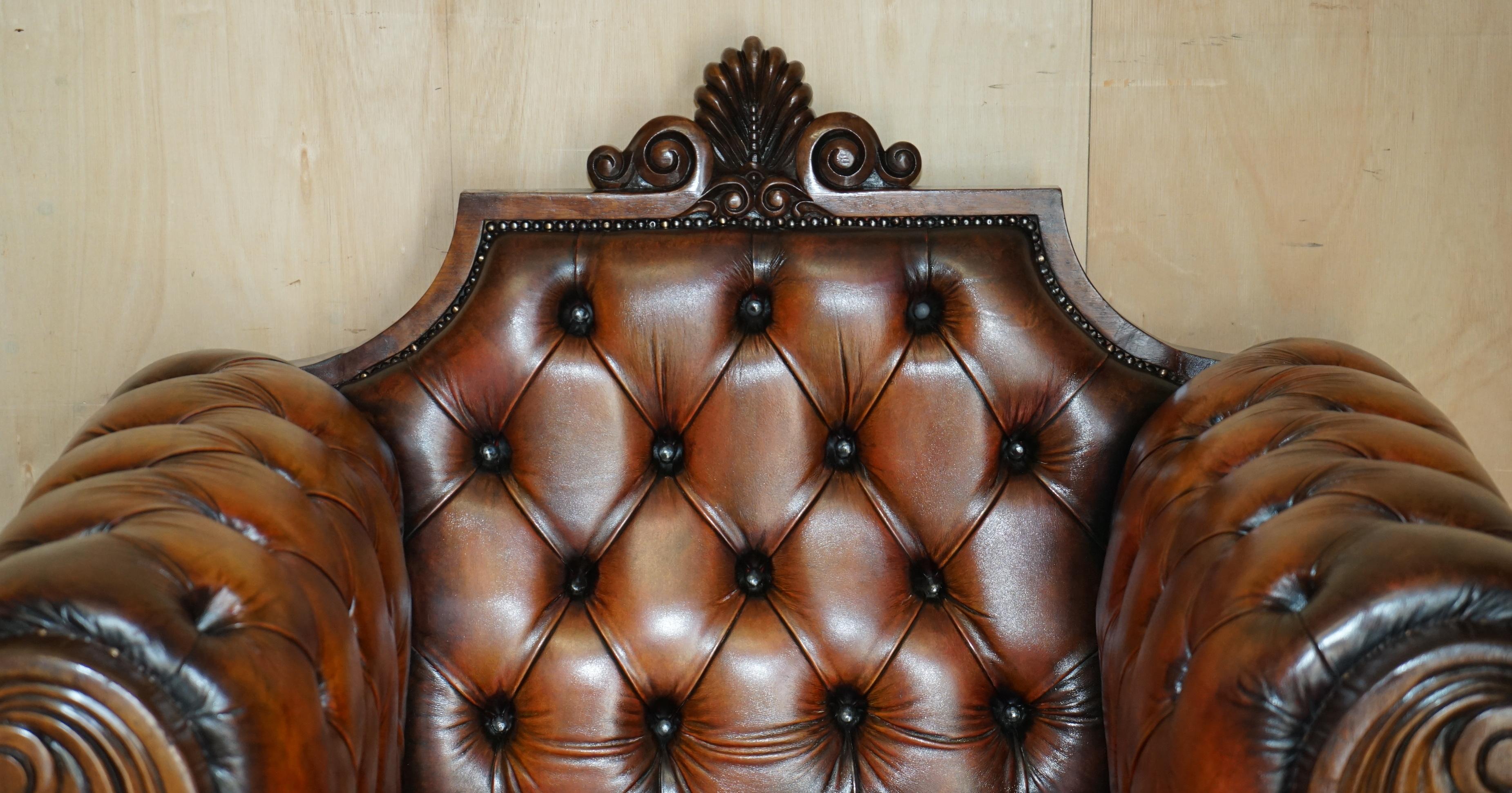 HUGE ORNATELY CARVED ANTiQUE FULLY RESTORED CHESTERFIELD KING / QUEENS ARMCHAIR For Sale 2