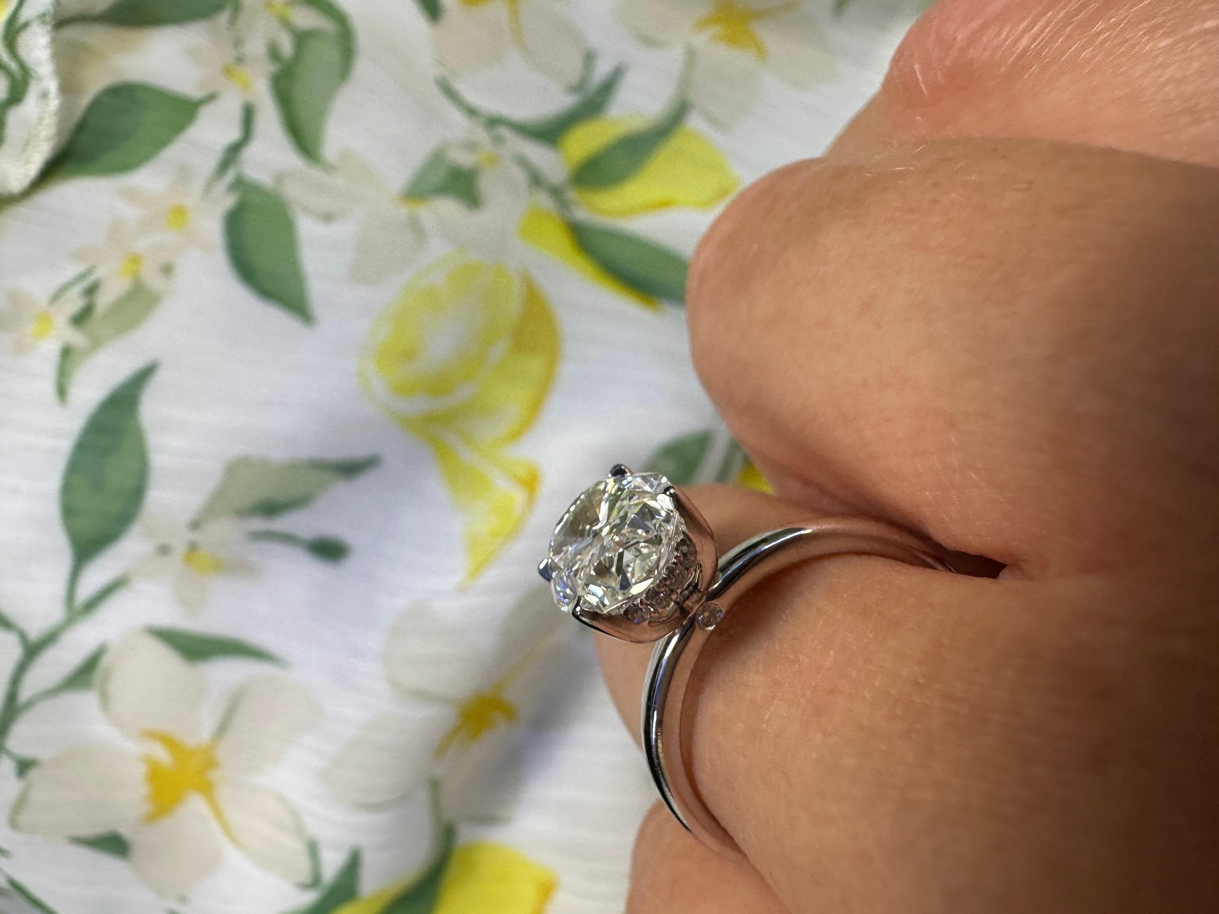 huge solitaire engagement rings