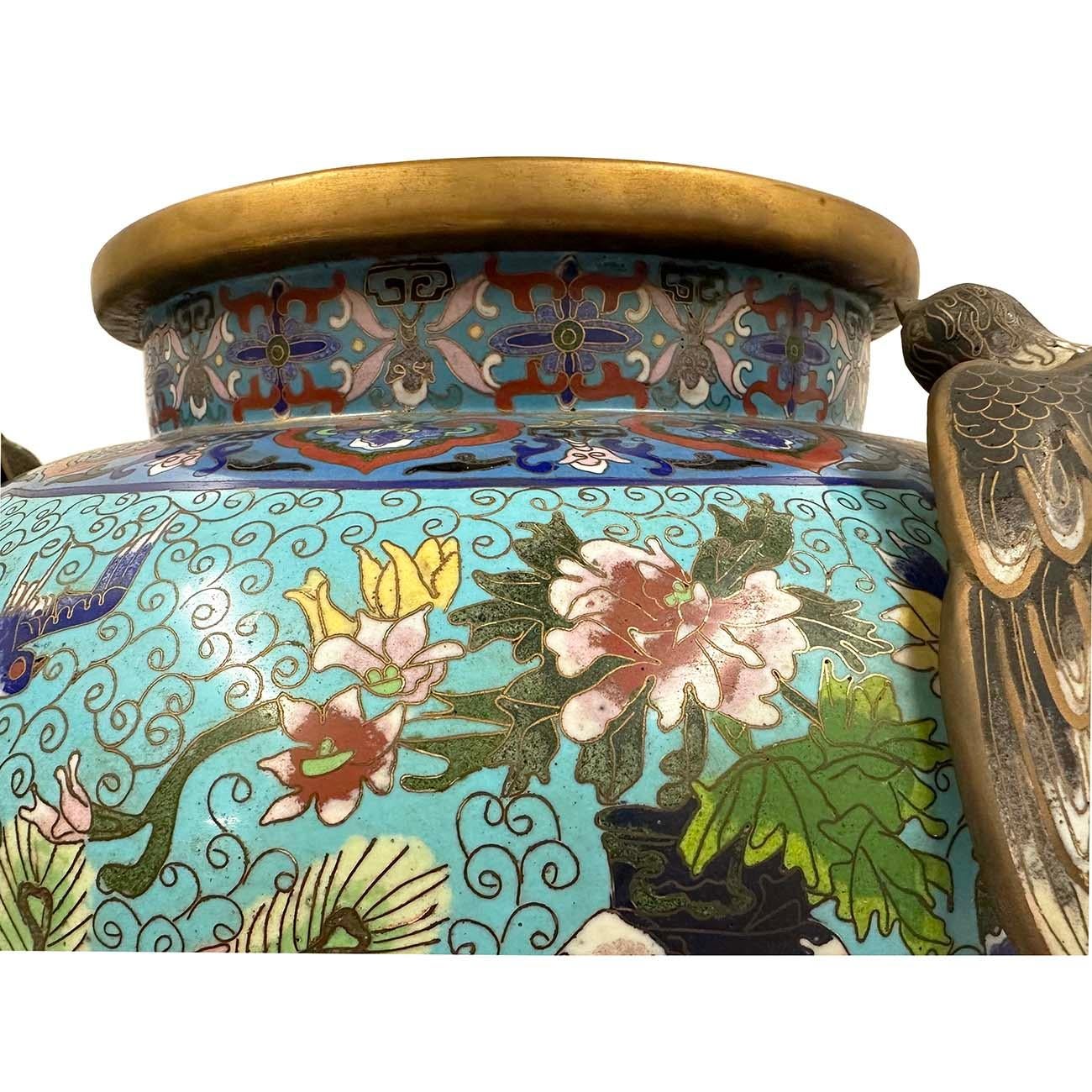 Huge Pair of Early 20th Century Antique Chinese Cloisonne Pots/Vases For Sale 6