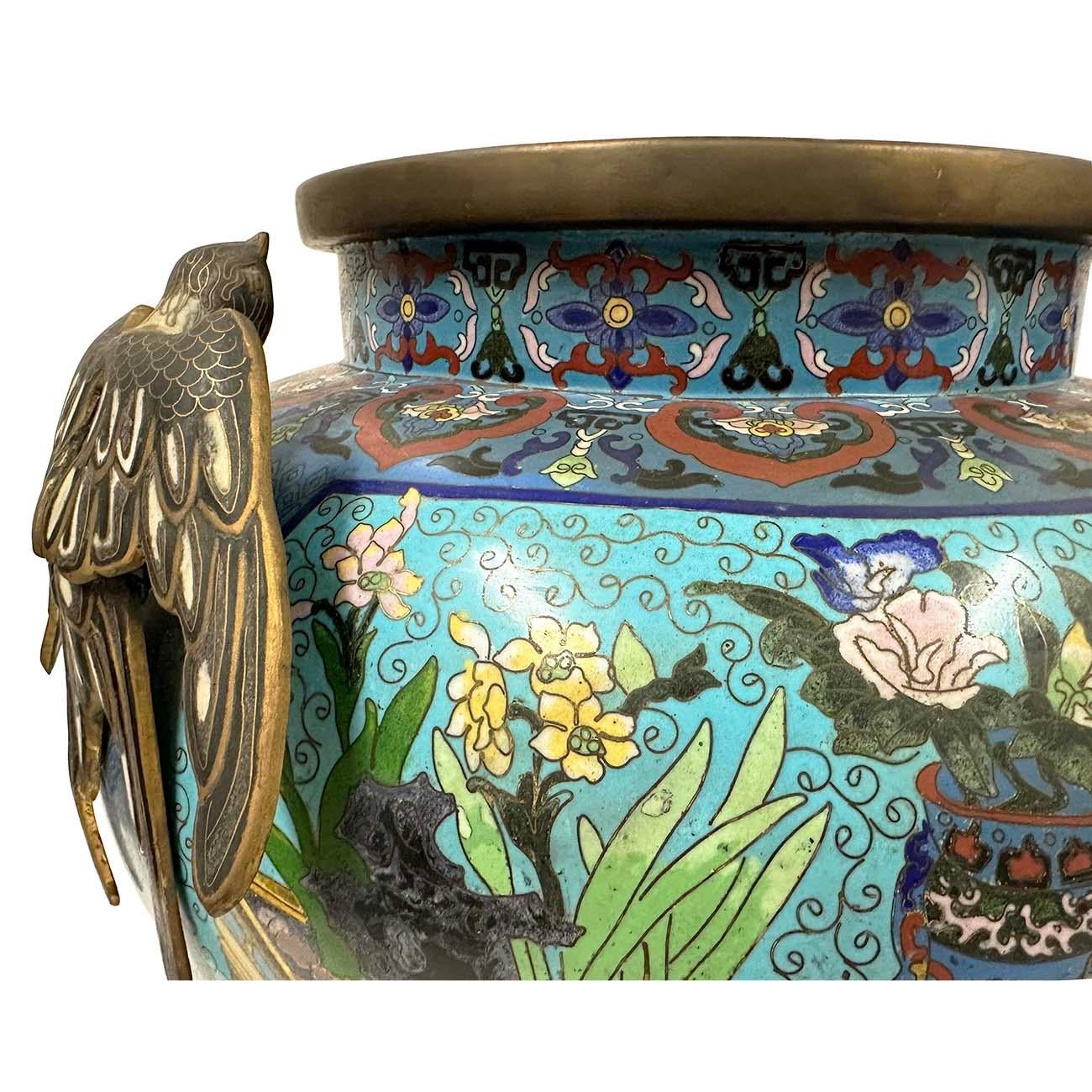 Huge Pair of Early 20th Century Antique Chinese Cloisonne Pots/Vases For Sale 8