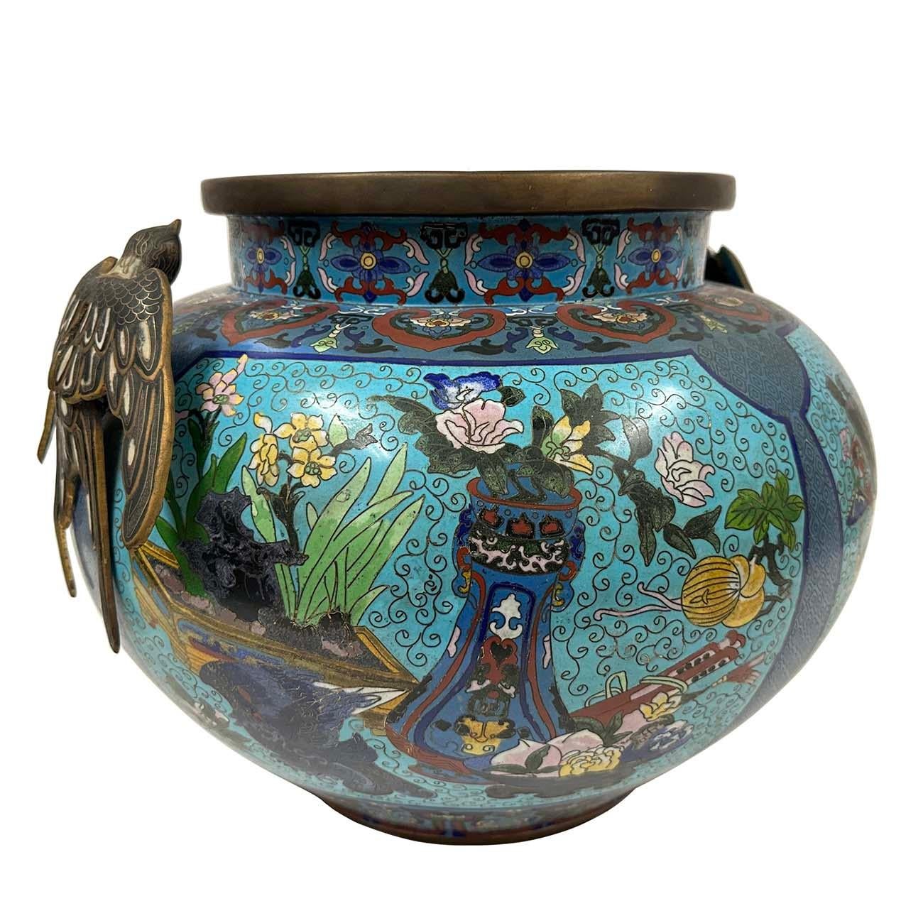 Huge Pair of Early 20th Century Antique Chinese Cloisonne Pots/Vases For Sale 3