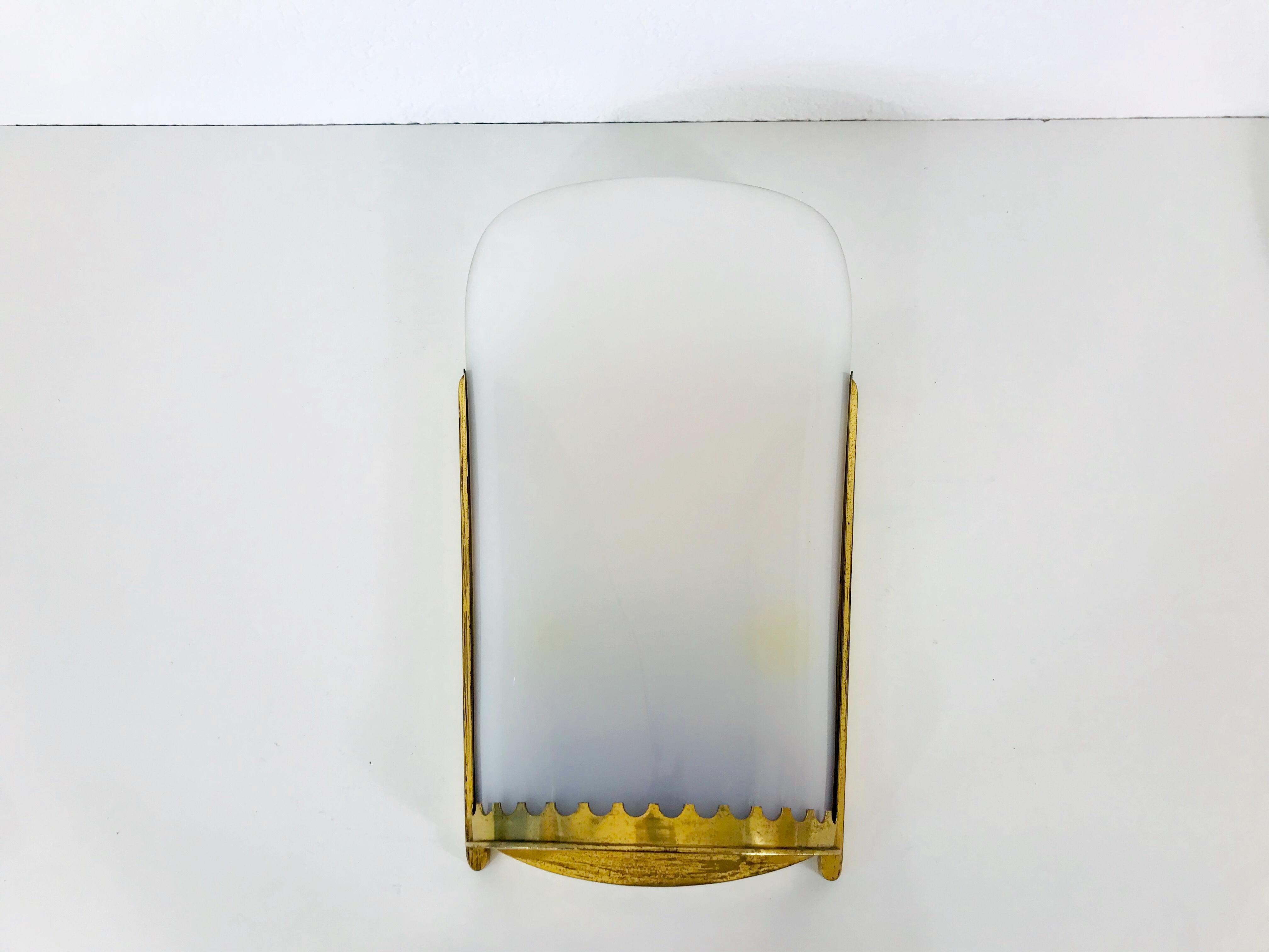 Huge Pair of Mid-Century Modern Brass and Perspex Cinema Wall Lamps, 1950s For Sale 4