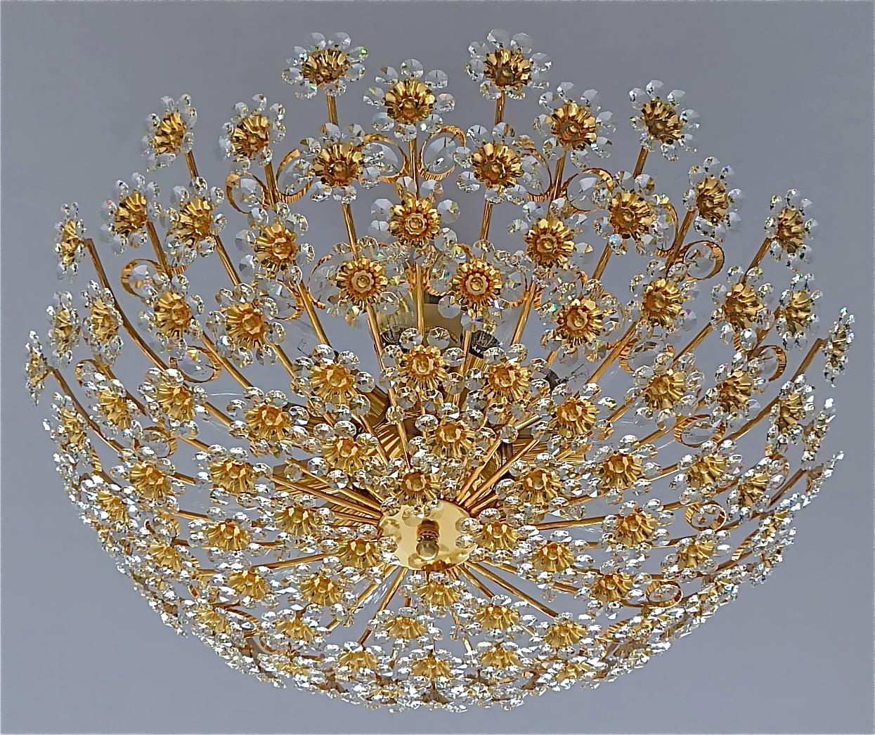 Huge Palwa Flush Mount Chandelier Gilt Brass Floral Flower Bouquet Crystals 1960 In Good Condition In Nierstein am Rhein, DE