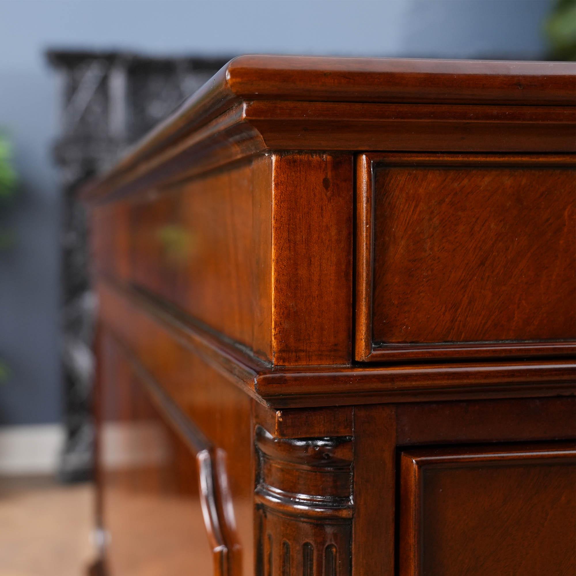 Immense bureau des partenaires en vente 2