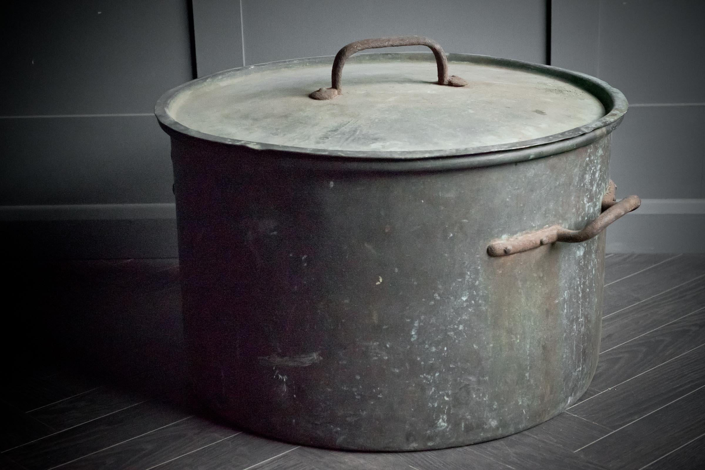 Huge patinated copper English cooking vessel. c.1880.