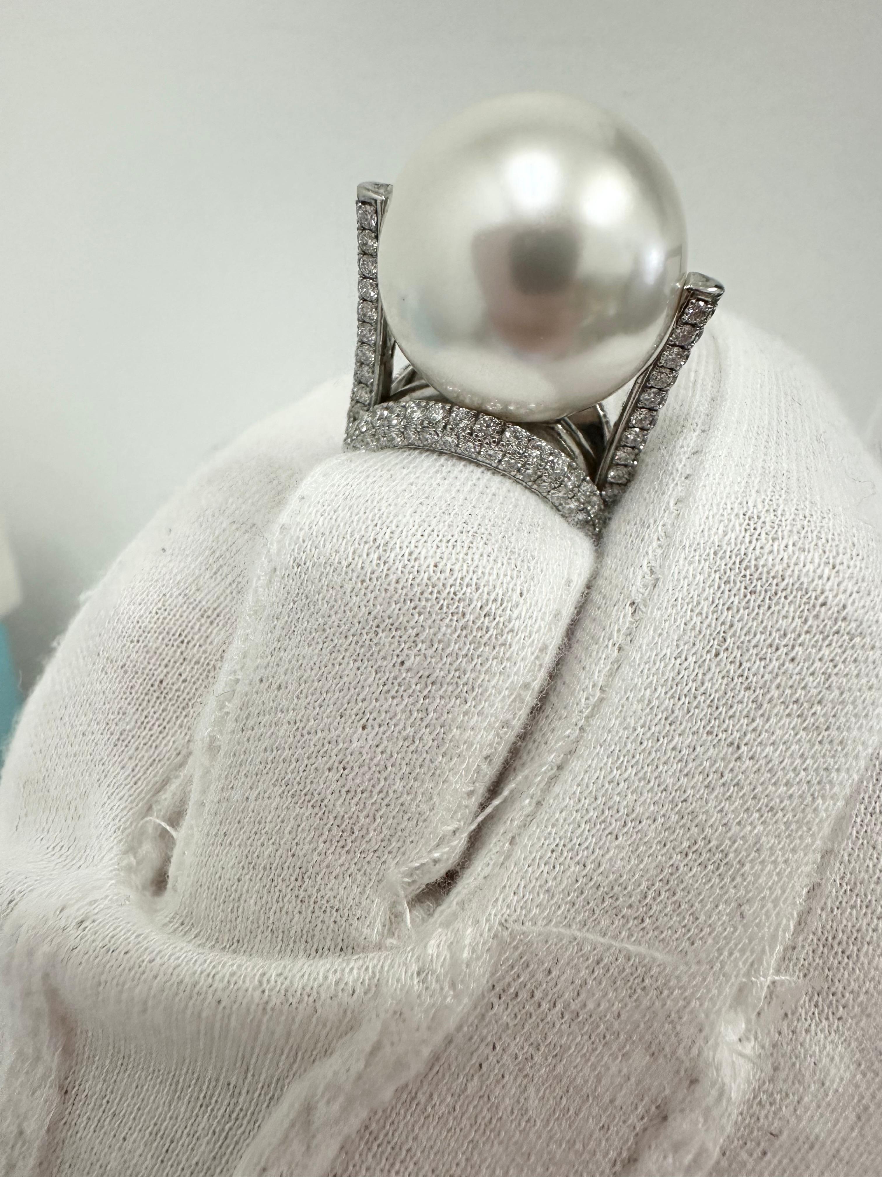 Huge pearl diamond ring 18KT white gold cocktail ring  For Sale 6