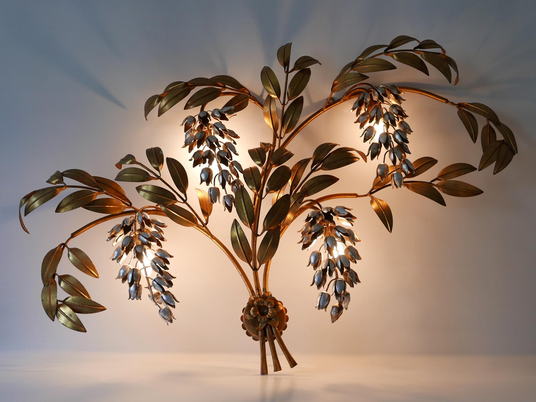 Huge Pioggia d'Oro Gilt Metal Wall Lamp or Sconce by Hans Kögl 1970s Germany In Good Condition For Sale In Munich, DE