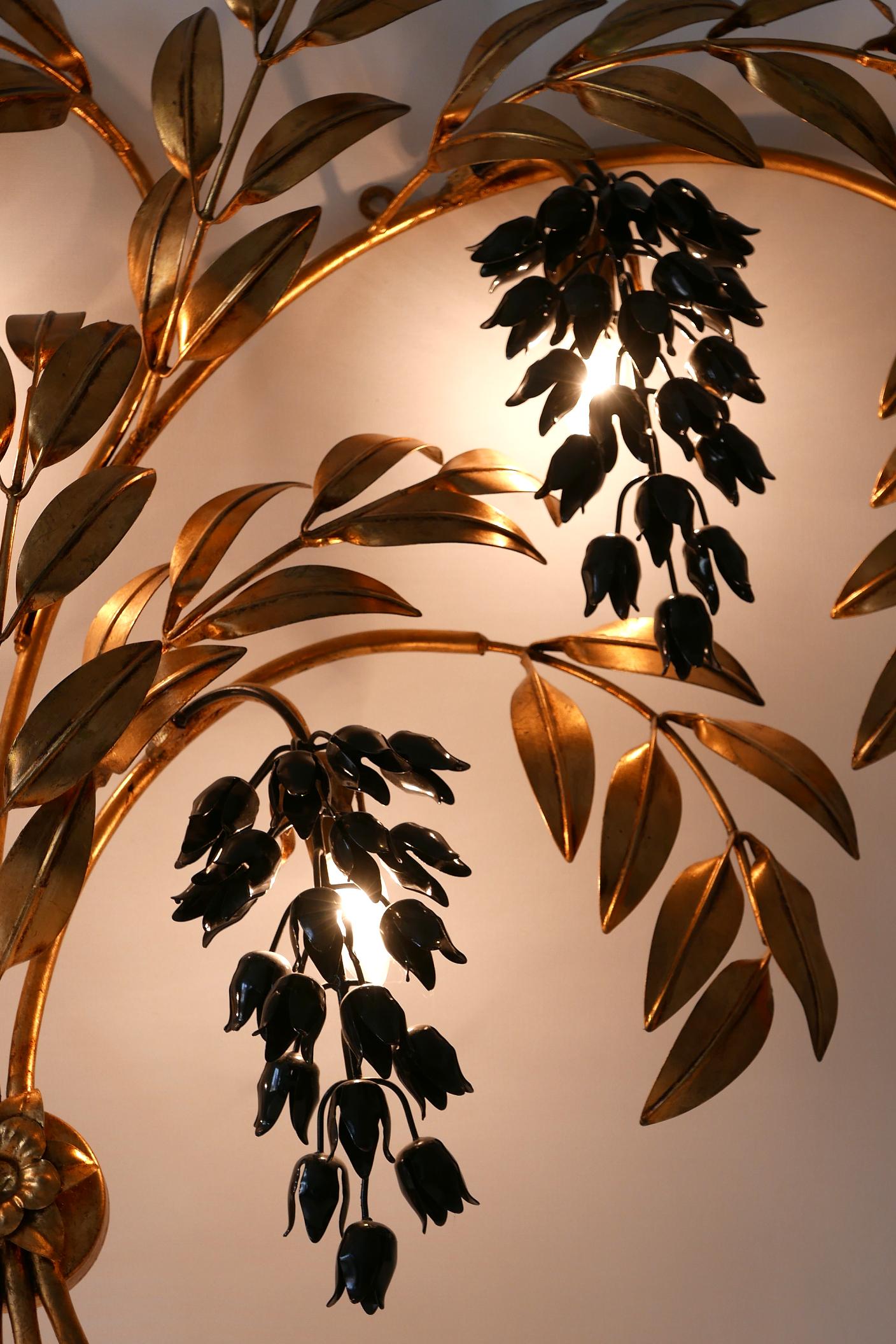 Huge Pioggia d'Oro Gilt Metal Wall Lamp or Sconce by Hans Kögl, 1970s, Germany For Sale 1